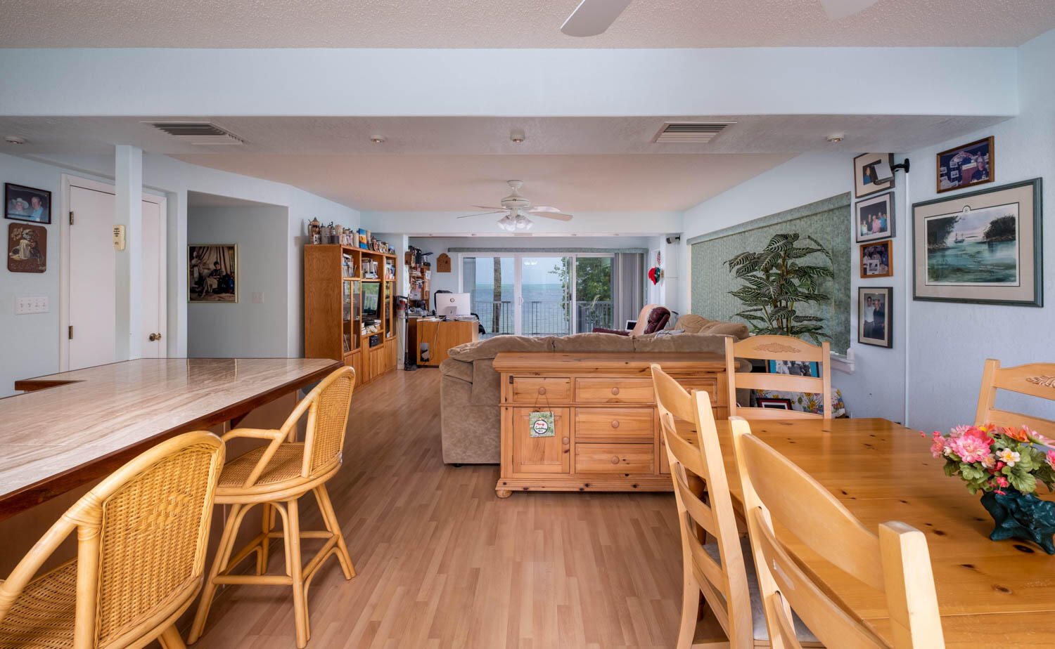 ISLAMORADA, Florida, 33036, United States, 5 Bedrooms Bedrooms, ,3 BathroomsBathrooms,Residential,For Sale,1828354