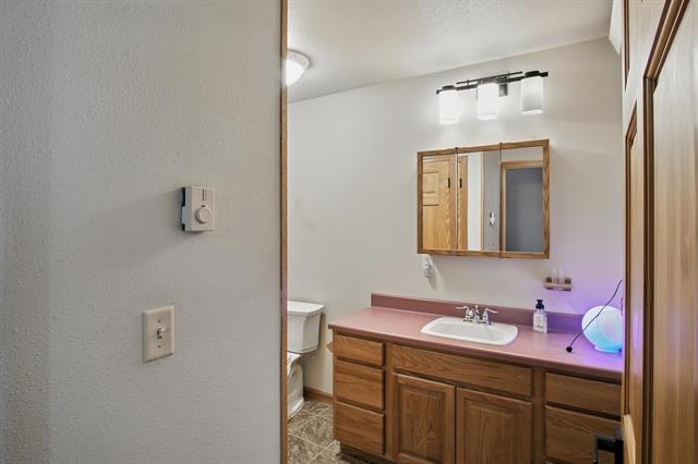 Hot Springs, South Dakota, 57747, United States, 4 Bedrooms Bedrooms, ,2 BathroomsBathrooms,Residential,For Sale,1888090
