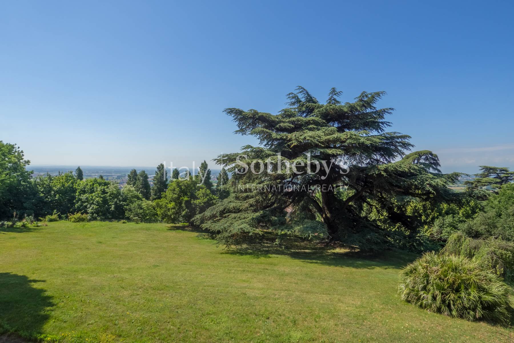  Elegant seventeenth-century villa surrounded by greenery - 物件實景