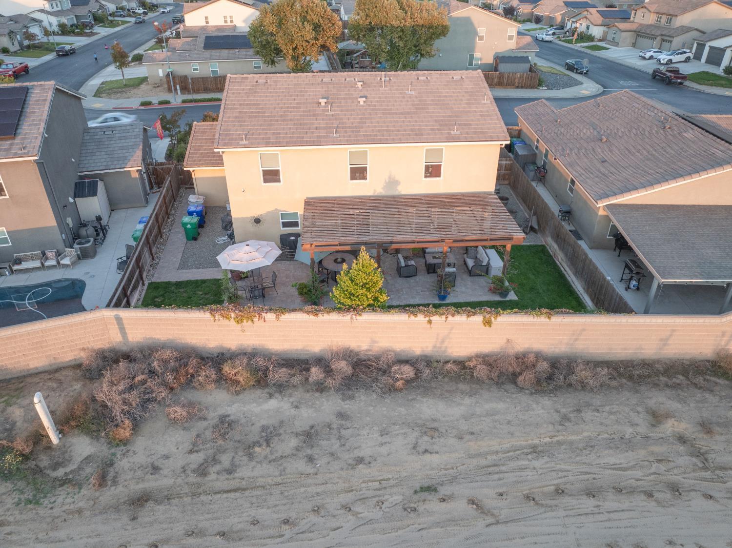 Atwater, California, 95301, United States, 5 Bedrooms Bedrooms, ,4 BathroomsBathrooms,Residential,For Sale,1983820