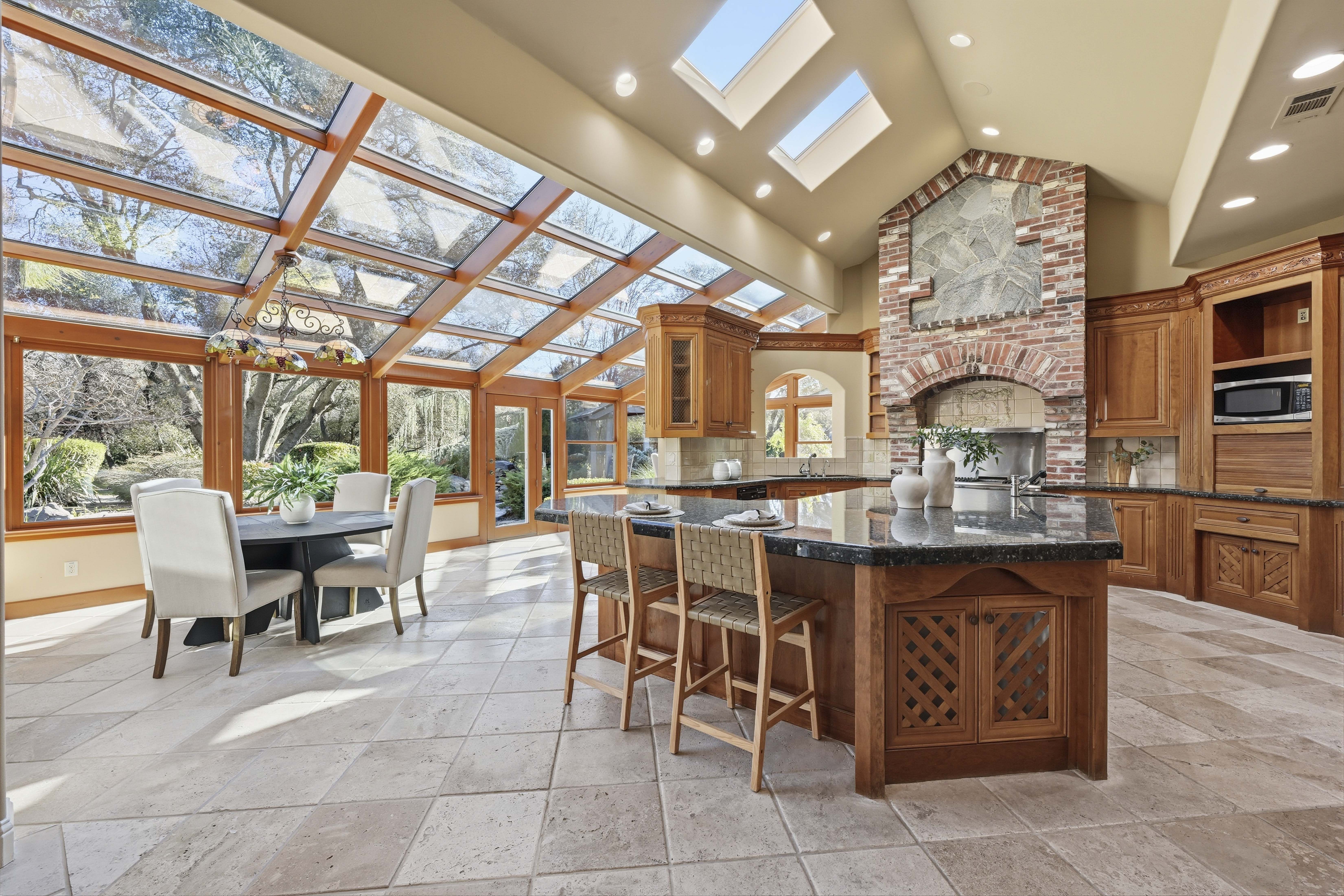  6520 Carolinda Drive, Granite Bay, CA 95746 - 物件實景