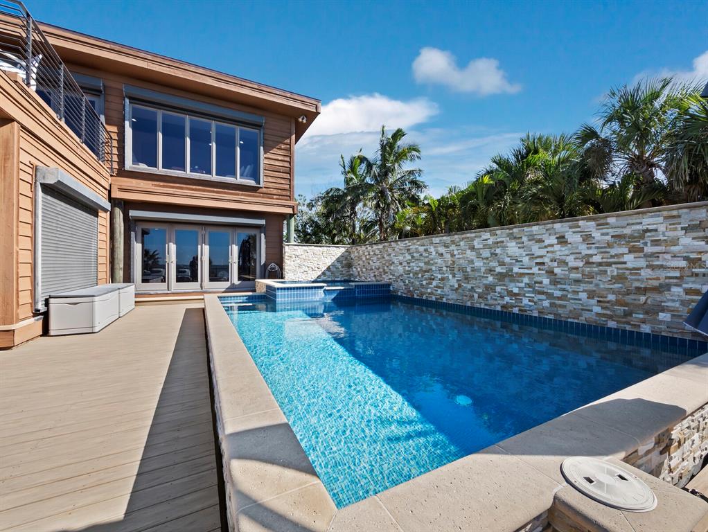 Longboat Key, Florida, 34228, United States, 8 Bedrooms Bedrooms, ,10 BathroomsBathrooms,Residential,For Sale,1997316