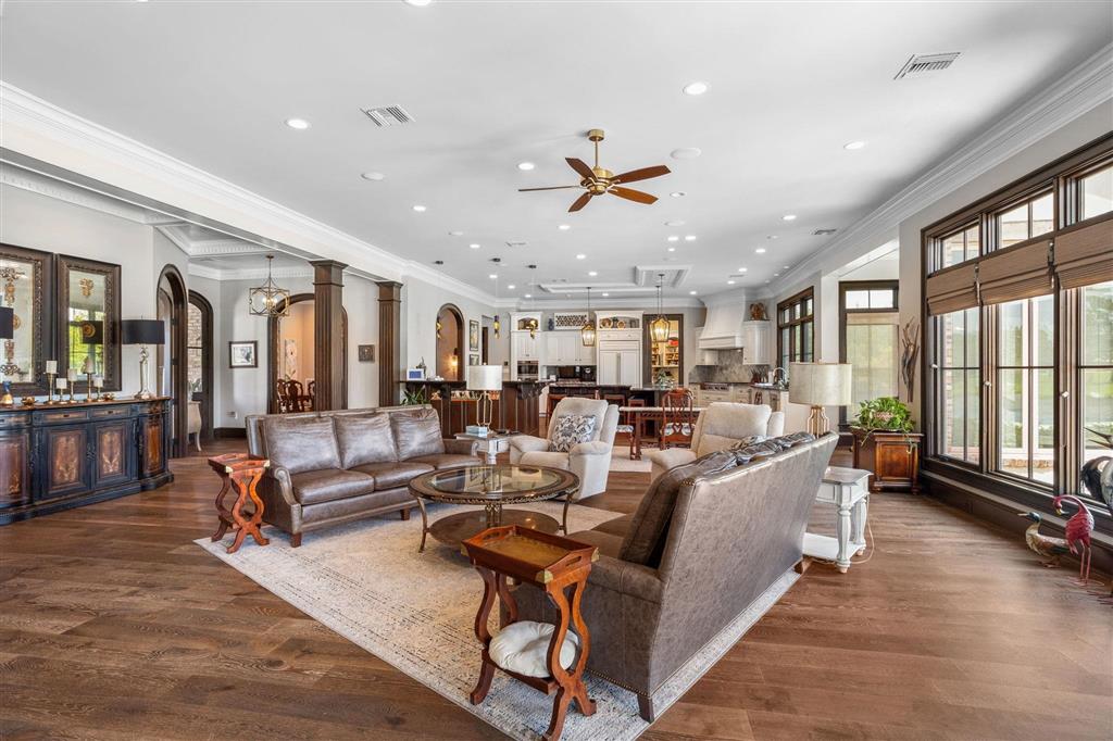 Lake Charles, Louisiana, 70605, United States, 5 Bedrooms Bedrooms, ,8 BathroomsBathrooms,Residential,For Sale,2017314