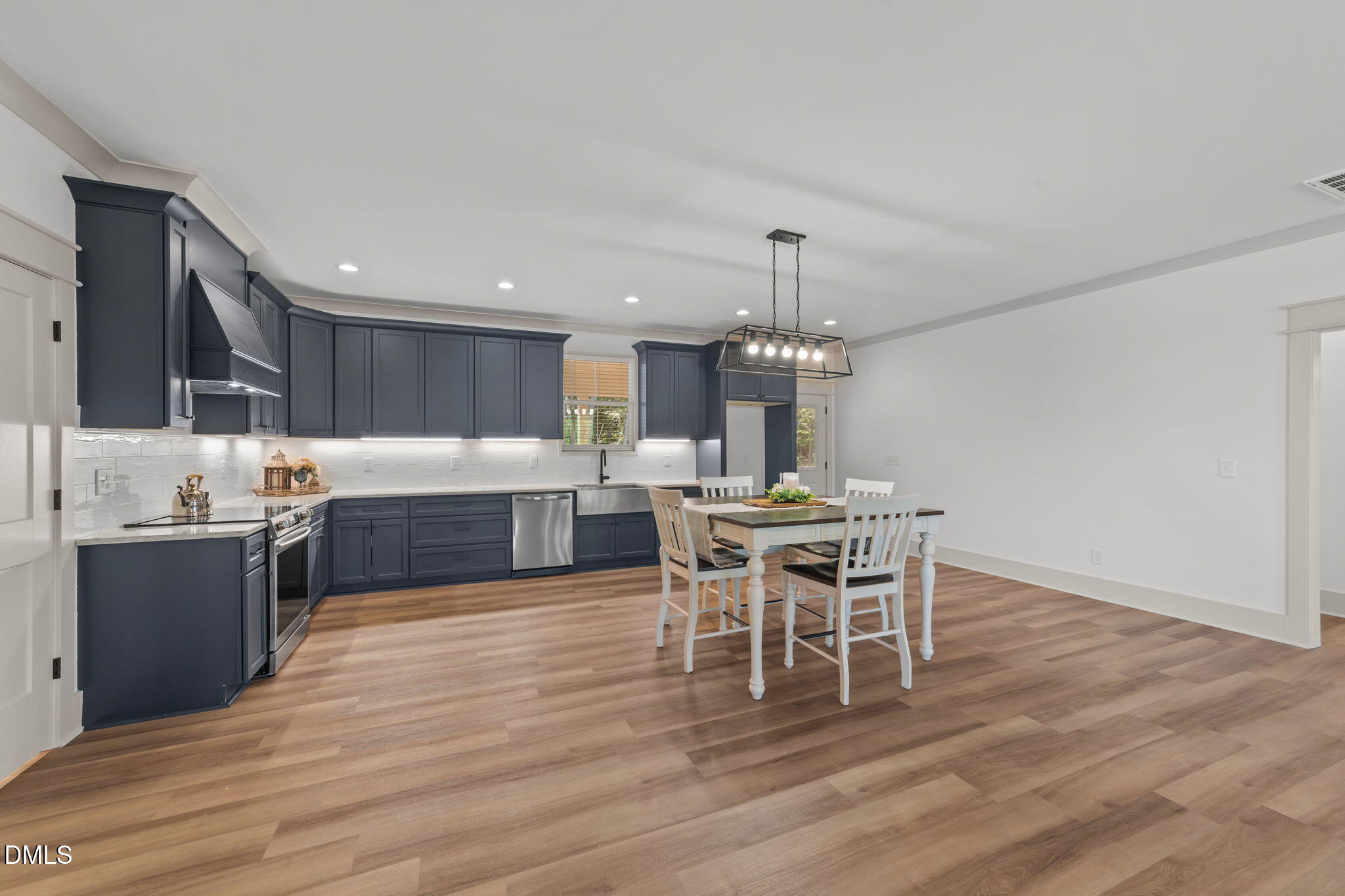 Fuquay Varina, North Carolina, 27526, United States, 3 Bedrooms Bedrooms, ,2 BathroomsBathrooms,Residential,For Sale,1975707