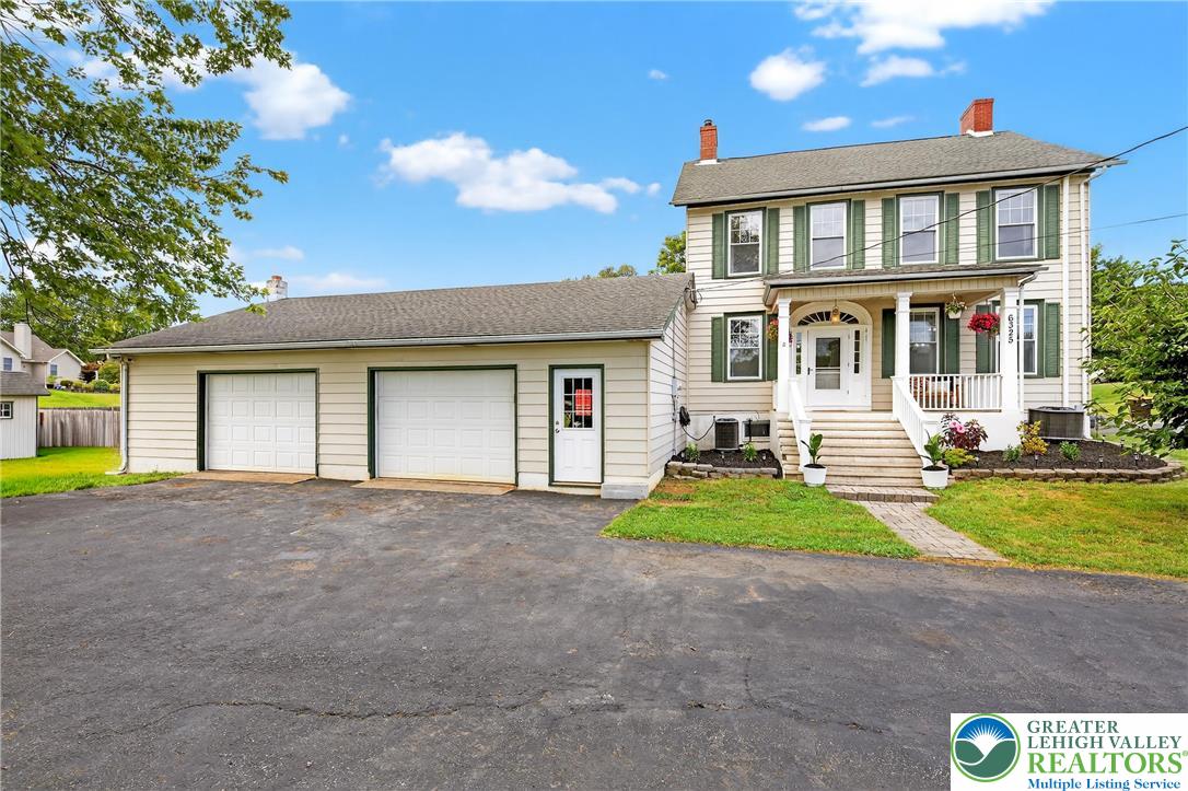 East Allen Twp, Pennsylvania, 18017, United States, 4 Bedrooms Bedrooms, ,2 BathroomsBathrooms,Residential,For Sale,1926367