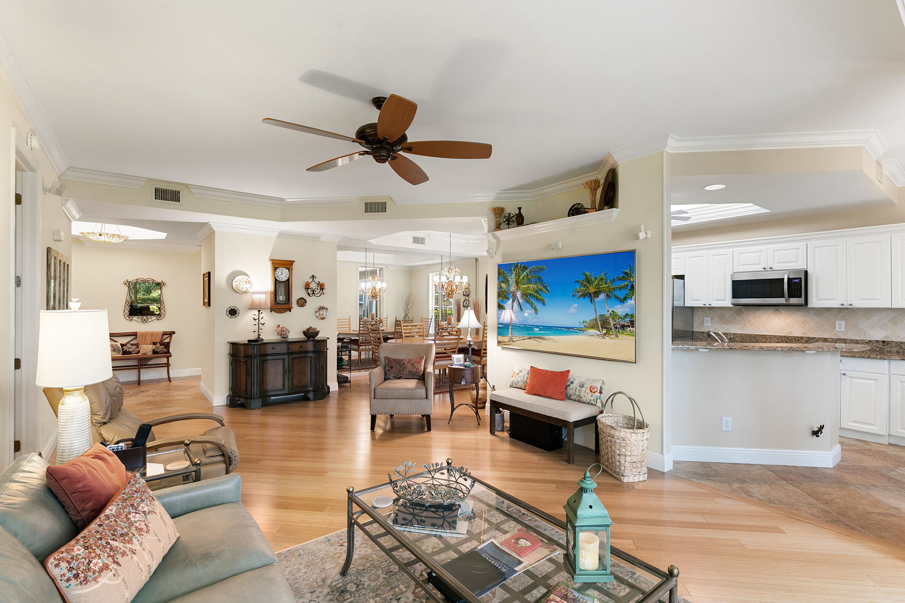  PELICAN BAY - COVINGTON ROW - 物件實景