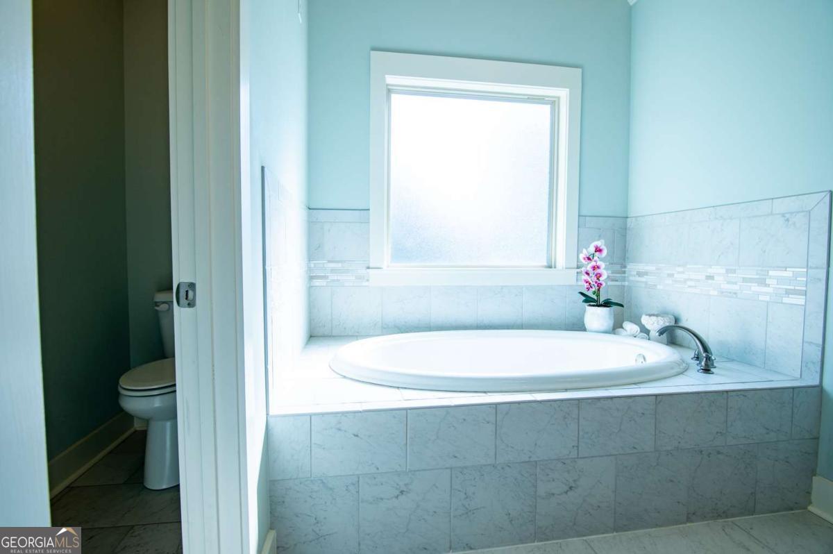 Winder, Georgia, 30680, United States, 4 Bedrooms Bedrooms, ,3 BathroomsBathrooms,Residential,For Sale,1876993