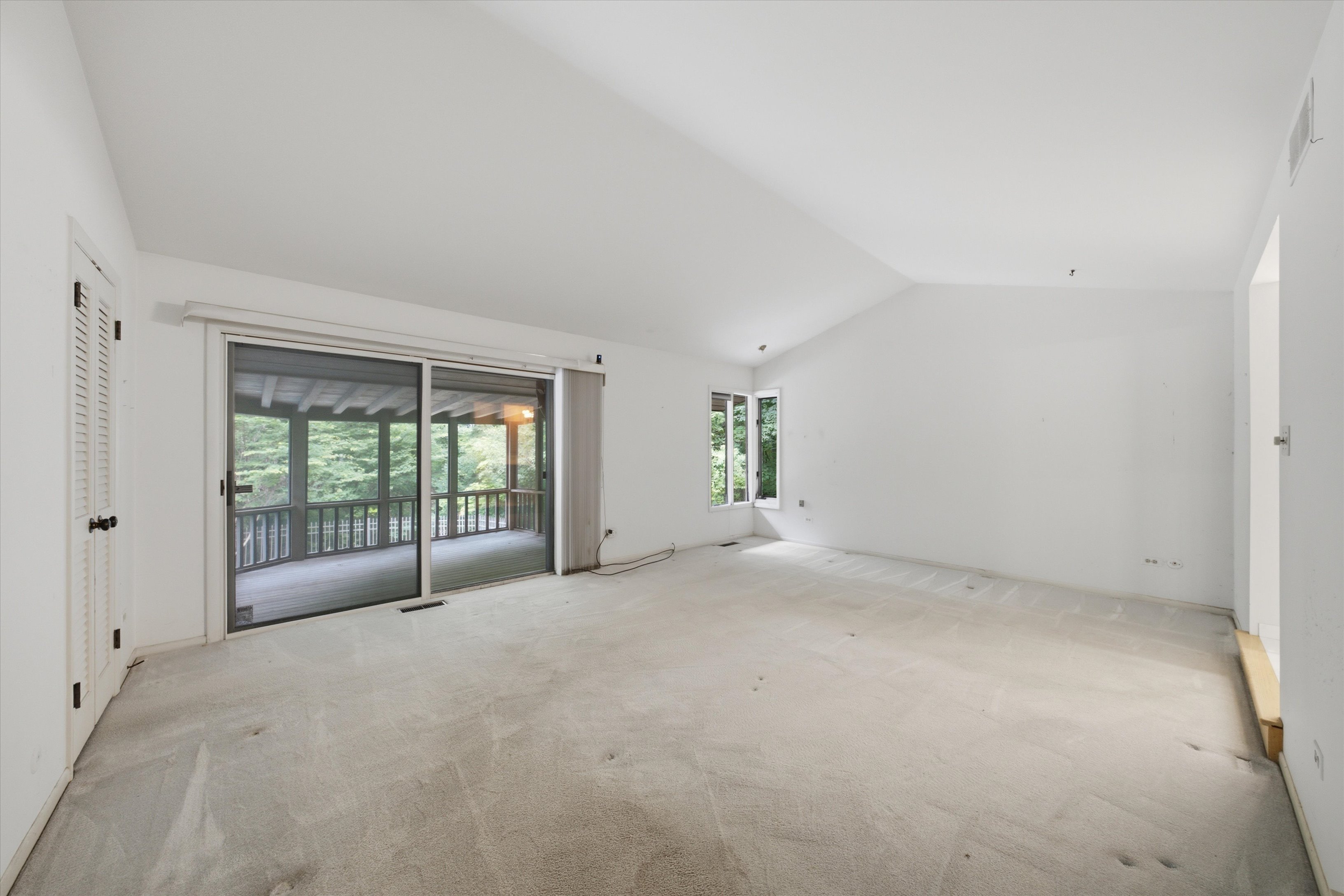  Private Country Estate Situated on Over Nine Acres of Beautiful Open Grounds - 物件實景