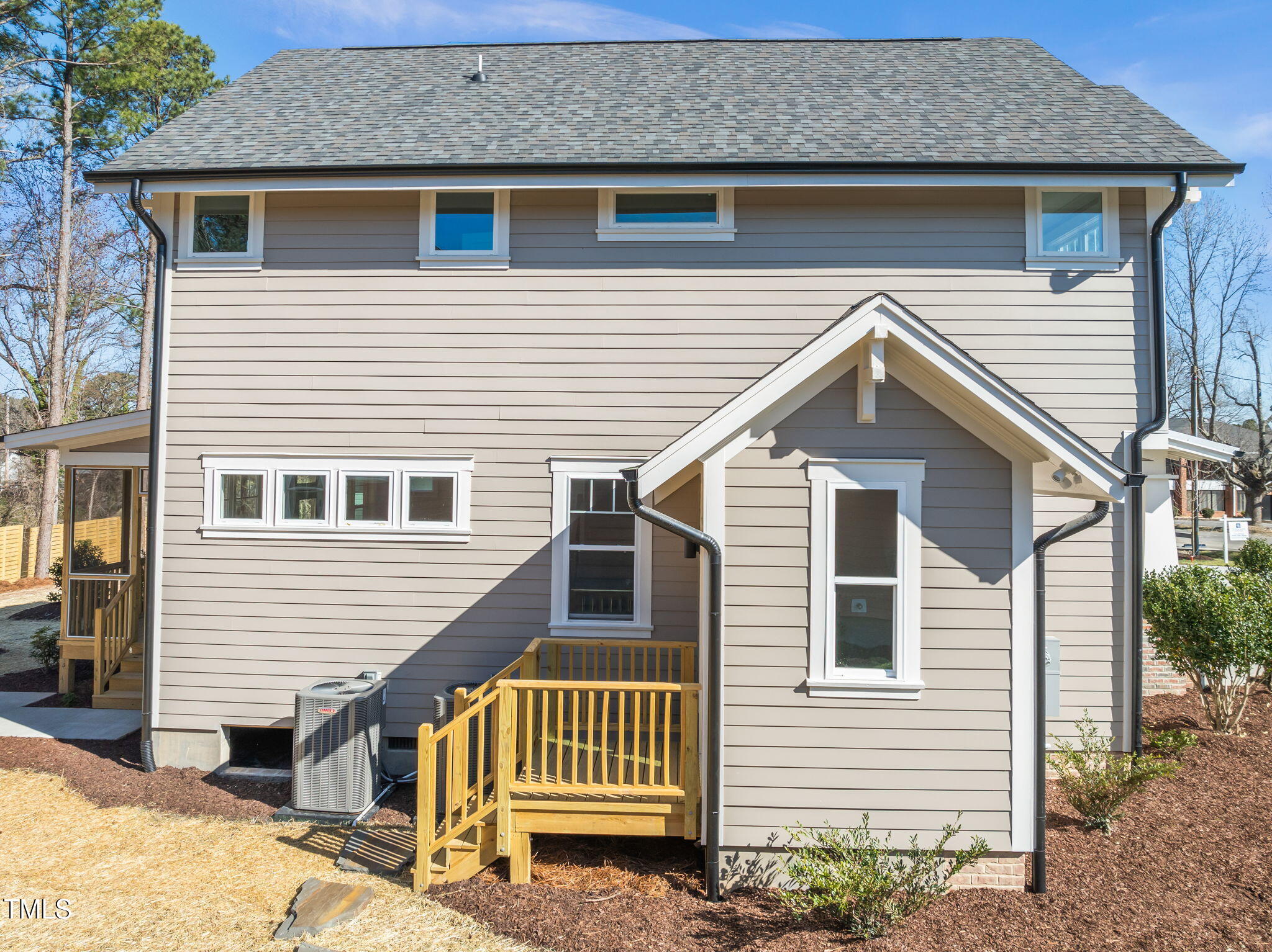 Durham, North Carolina, 27704, United States, 3 Bedrooms Bedrooms, ,3 BathroomsBathrooms,Residential,For Sale,1699844