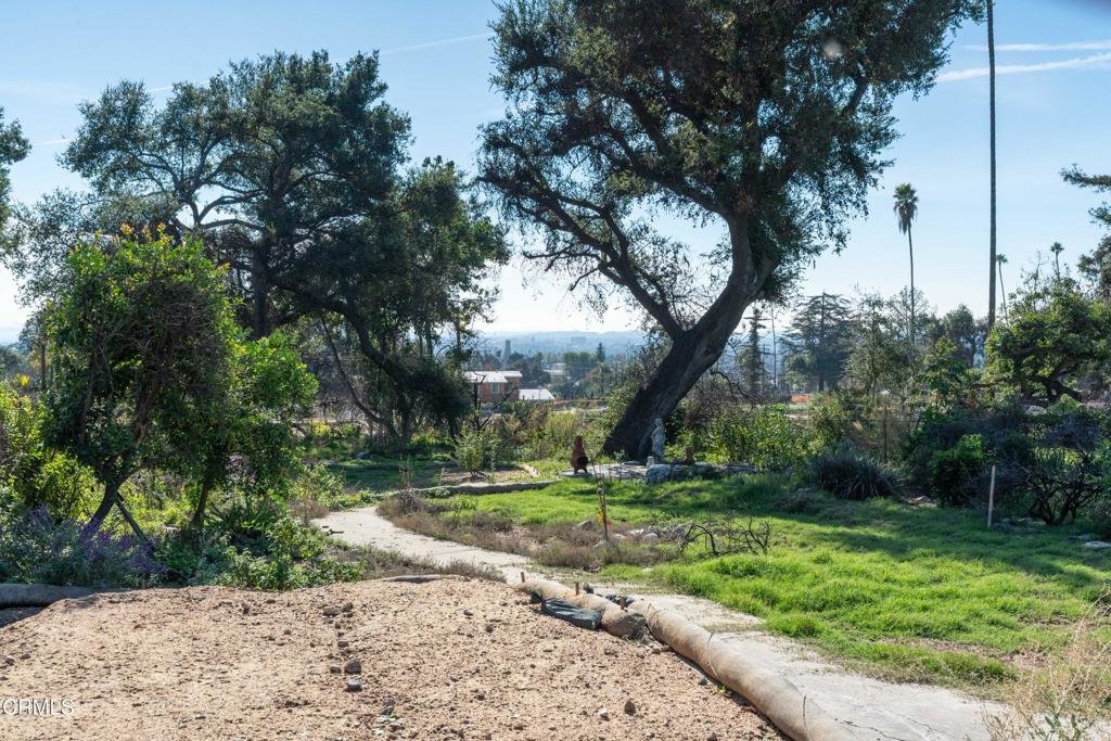 Altadena, California, 91001, United States, ,Land,For Sale,2000567
