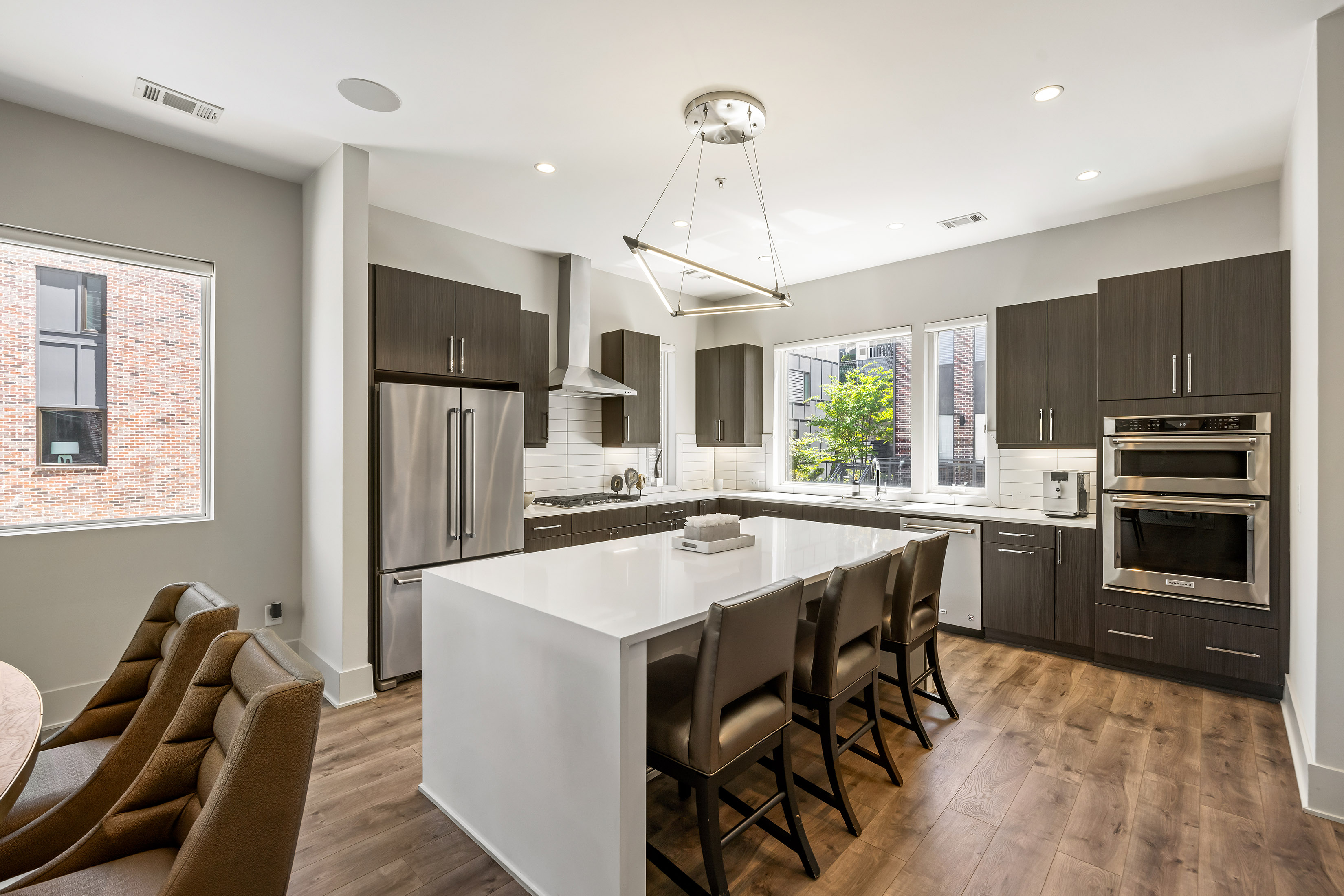  Striking Modern Townhouse at Chelsea Westside - 物件實景
