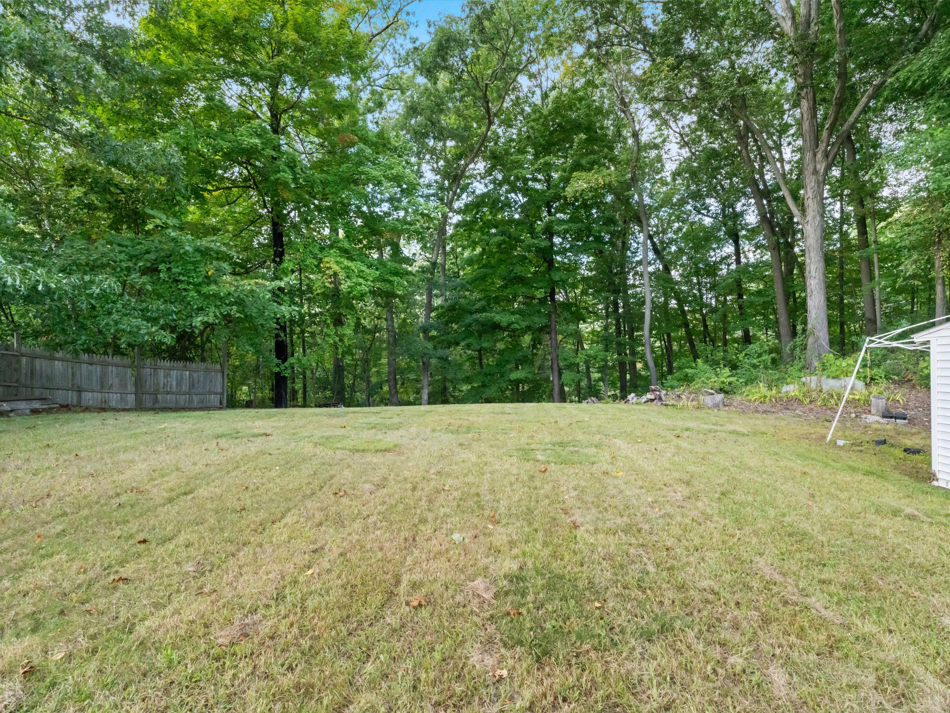  82 Boston Road, Sutton, MA 01590 - 物件實景