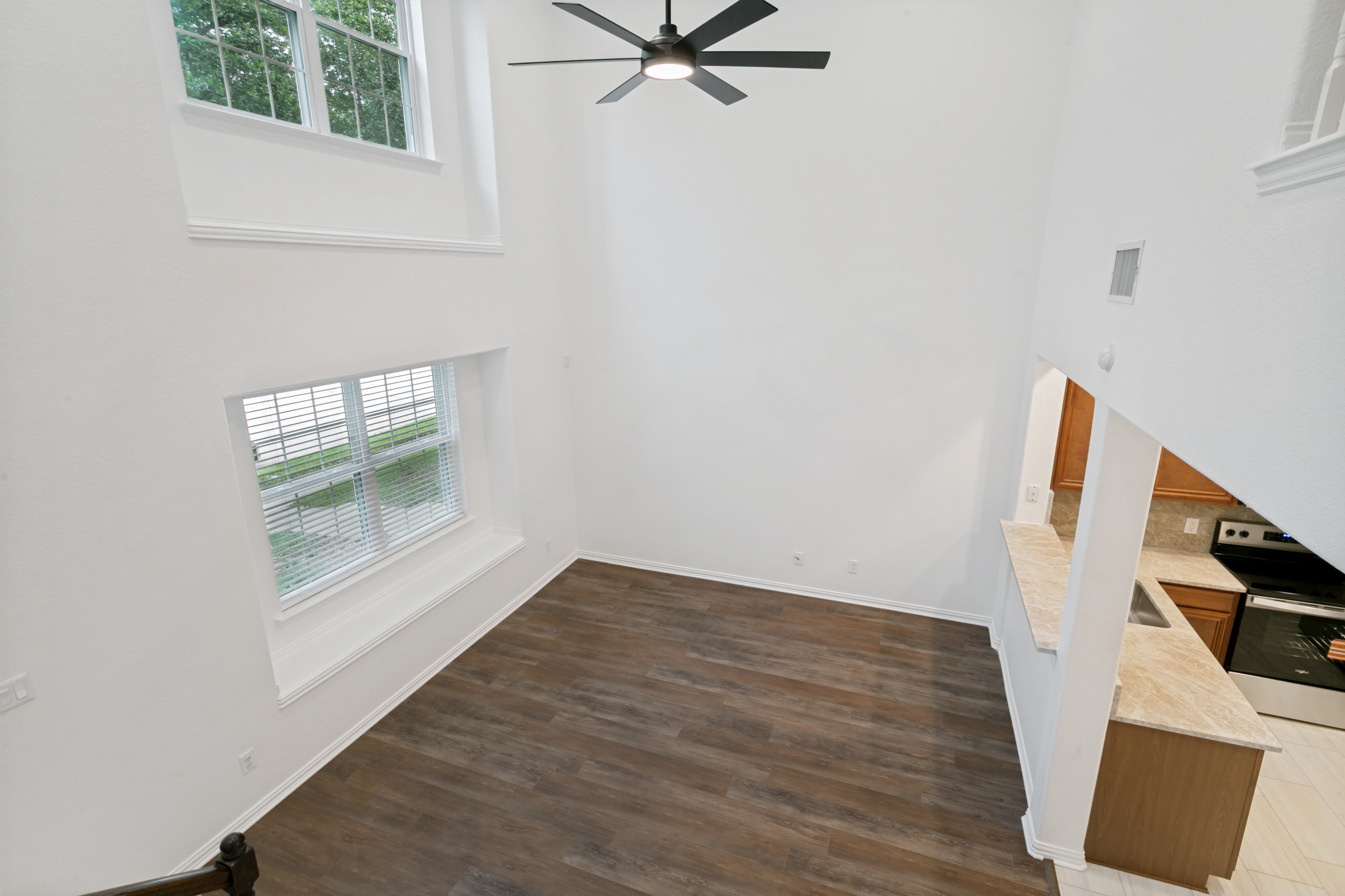  3115 Carlisle Street, Bedford, TX, 76021 - 物件實景