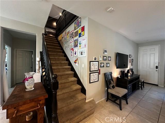 Northridge, California, 91325, United States, 4 Bedrooms Bedrooms, ,3 BathroomsBathrooms,Residential,For Sale,1988020