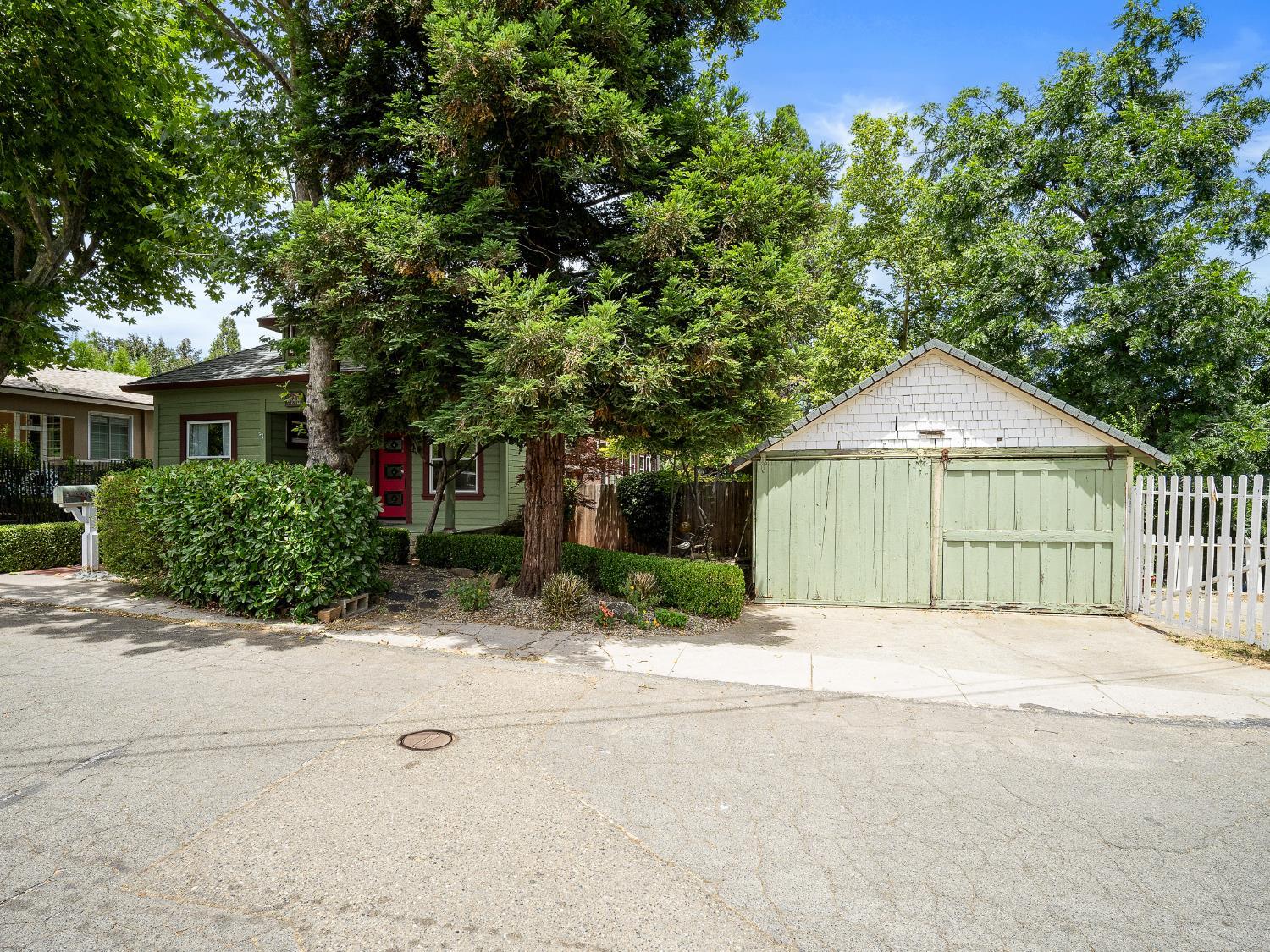 Placerville, California, 95667, United States, 3 Bedrooms Bedrooms, ,2 BathroomsBathrooms,Residential,For Sale,1878670