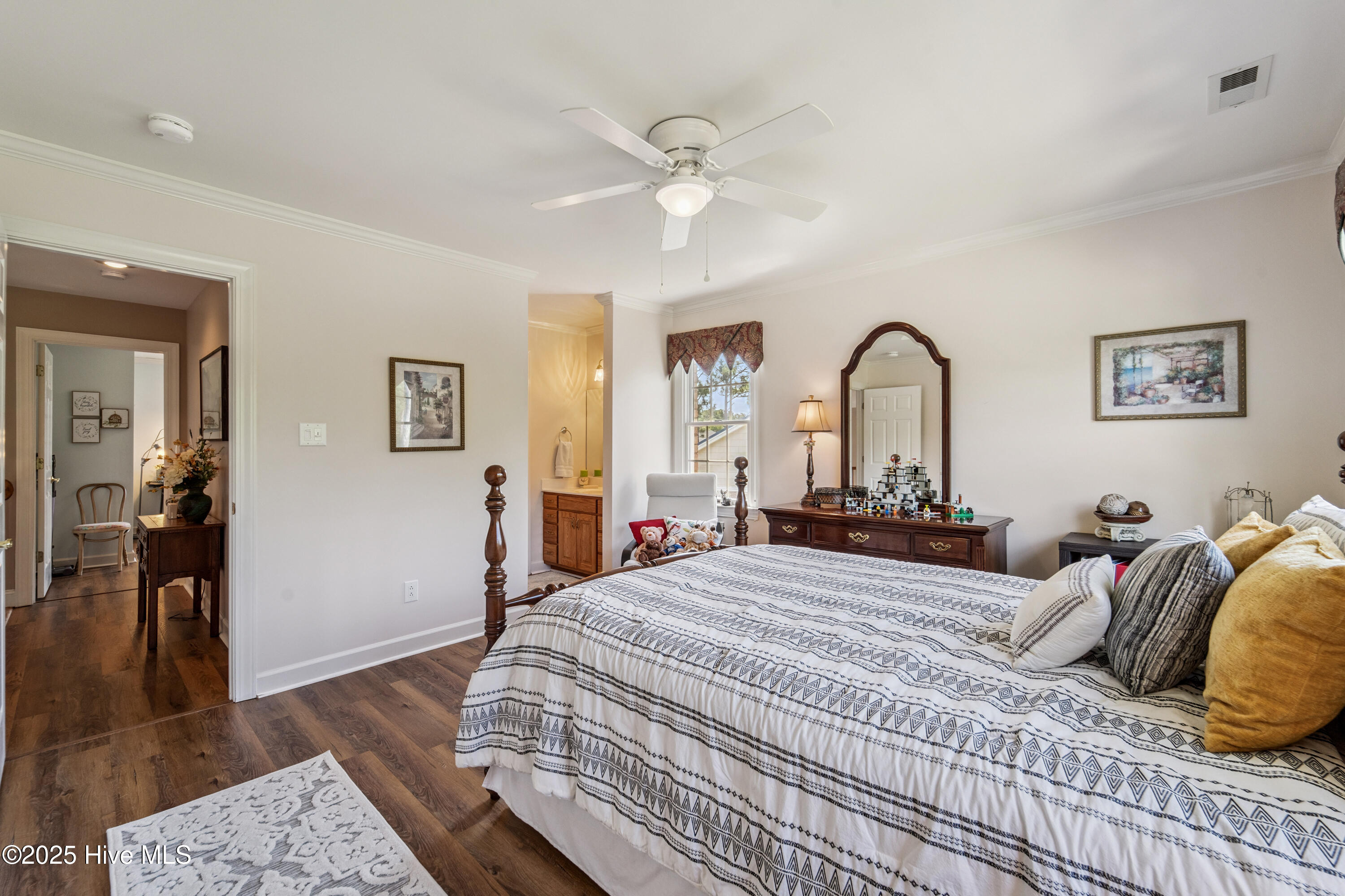 New Bern, North Carolina, 28560, United States, 4 Bedrooms Bedrooms, ,3 BathroomsBathrooms,Residential,For Sale,1907556