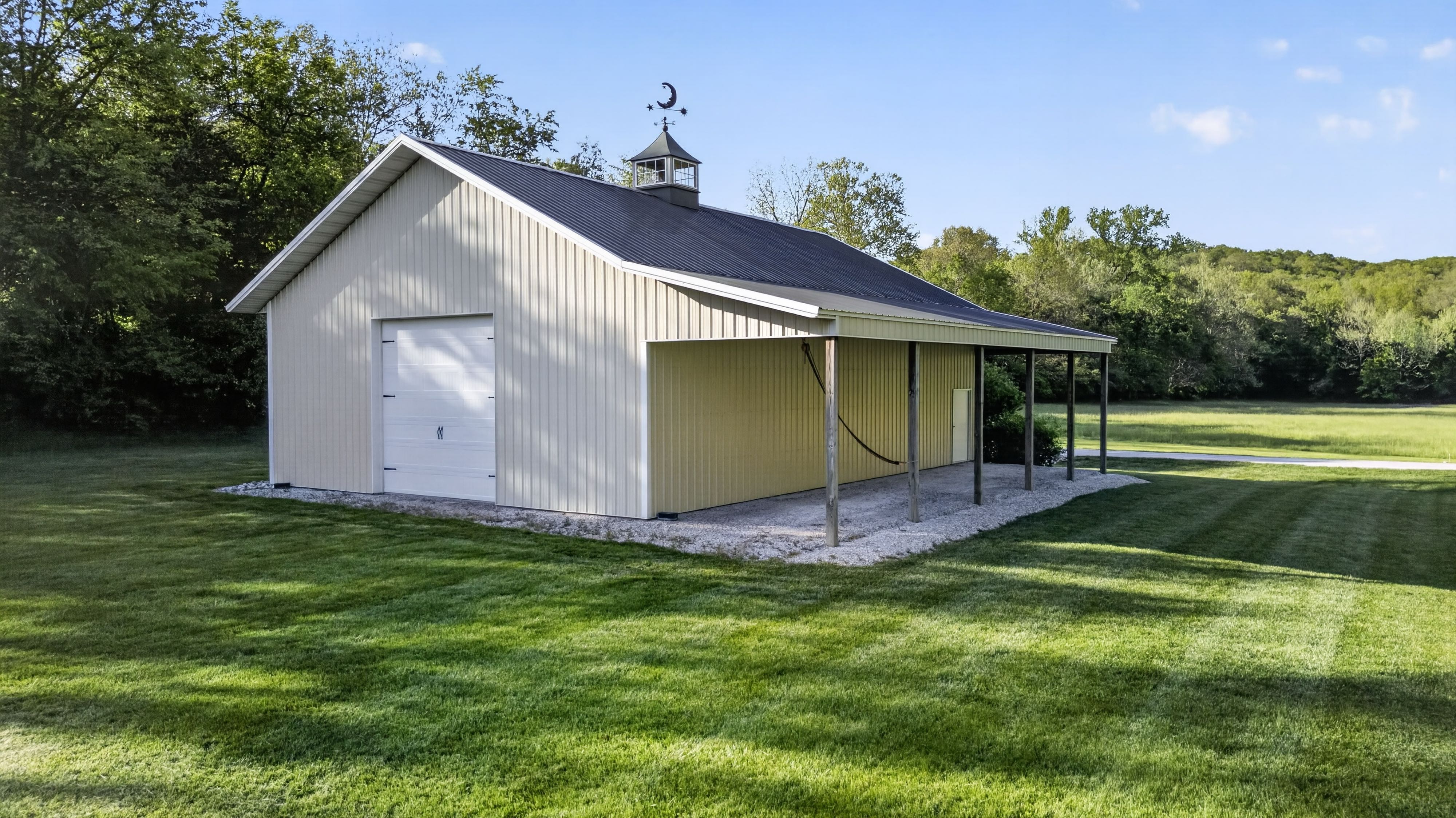  Exceptional 10-Acre Equestrian Retreat with Scenic Views & Modern Comforts - 物件實景
