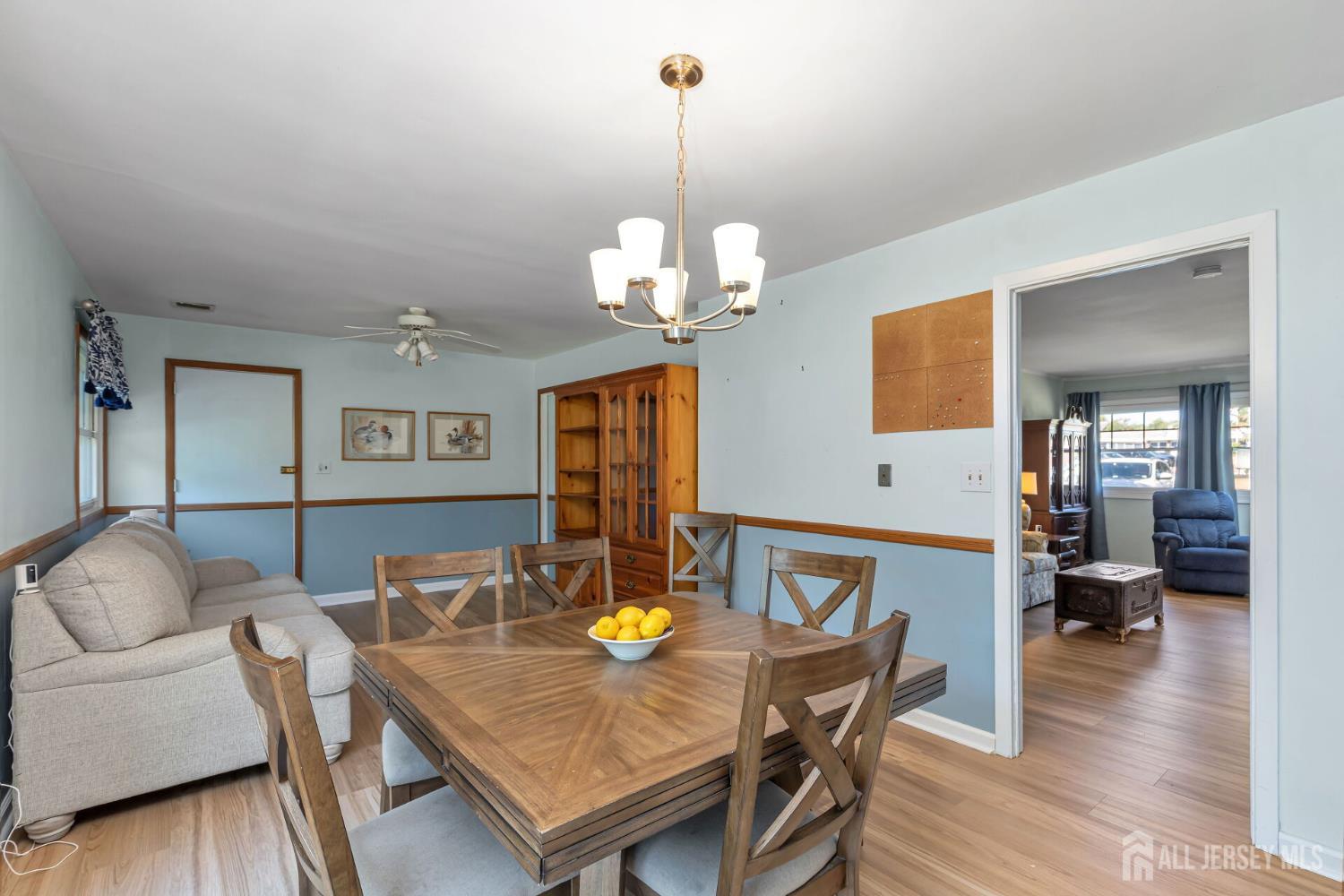 South Brunswick, New Jersey, 08824, United States, 3 Bedrooms Bedrooms, ,2 BathroomsBathrooms,Residential,For Sale,1941671