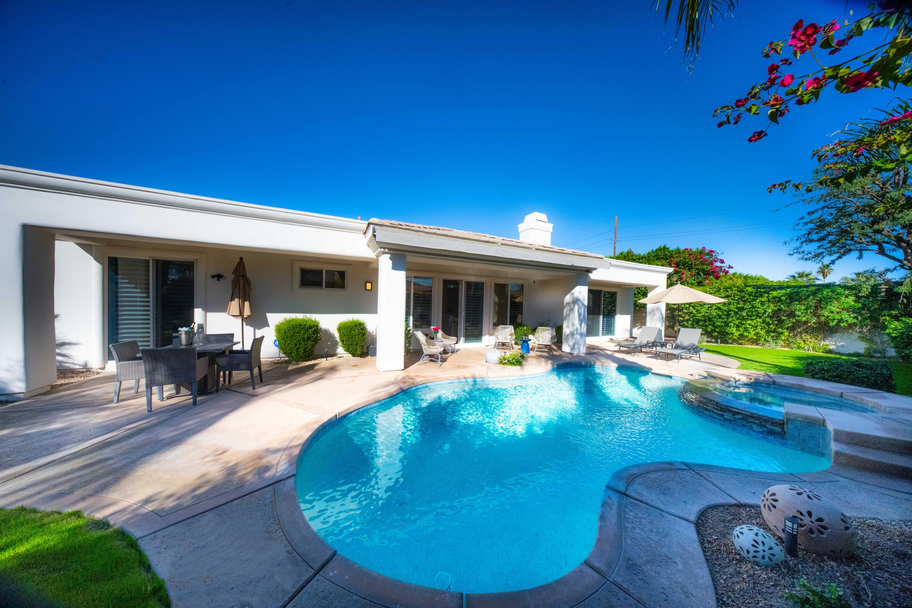 Rancho Mirage, California, 92270, United States, 3 Bedrooms Bedrooms, ,3 BathroomsBathrooms,Residential,For Sale,1991042