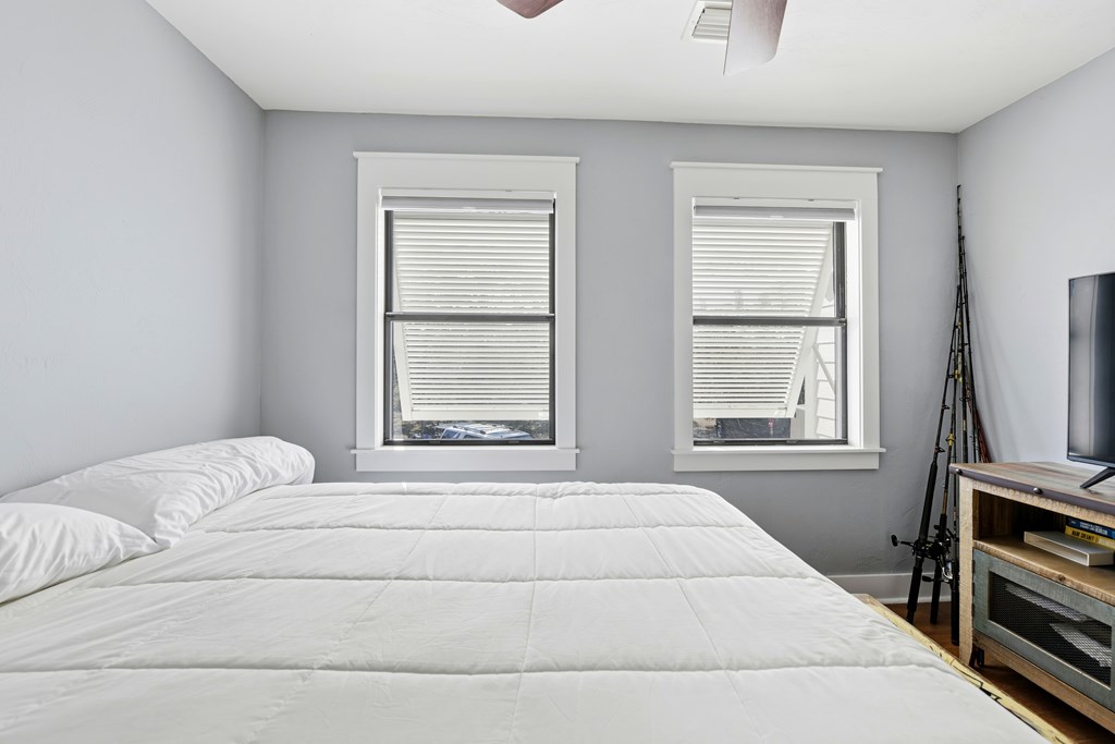 St. George Island, Florida, 32328, United States, 4 Bedrooms Bedrooms, ,2 BathroomsBathrooms,Residential,For Sale,2005204