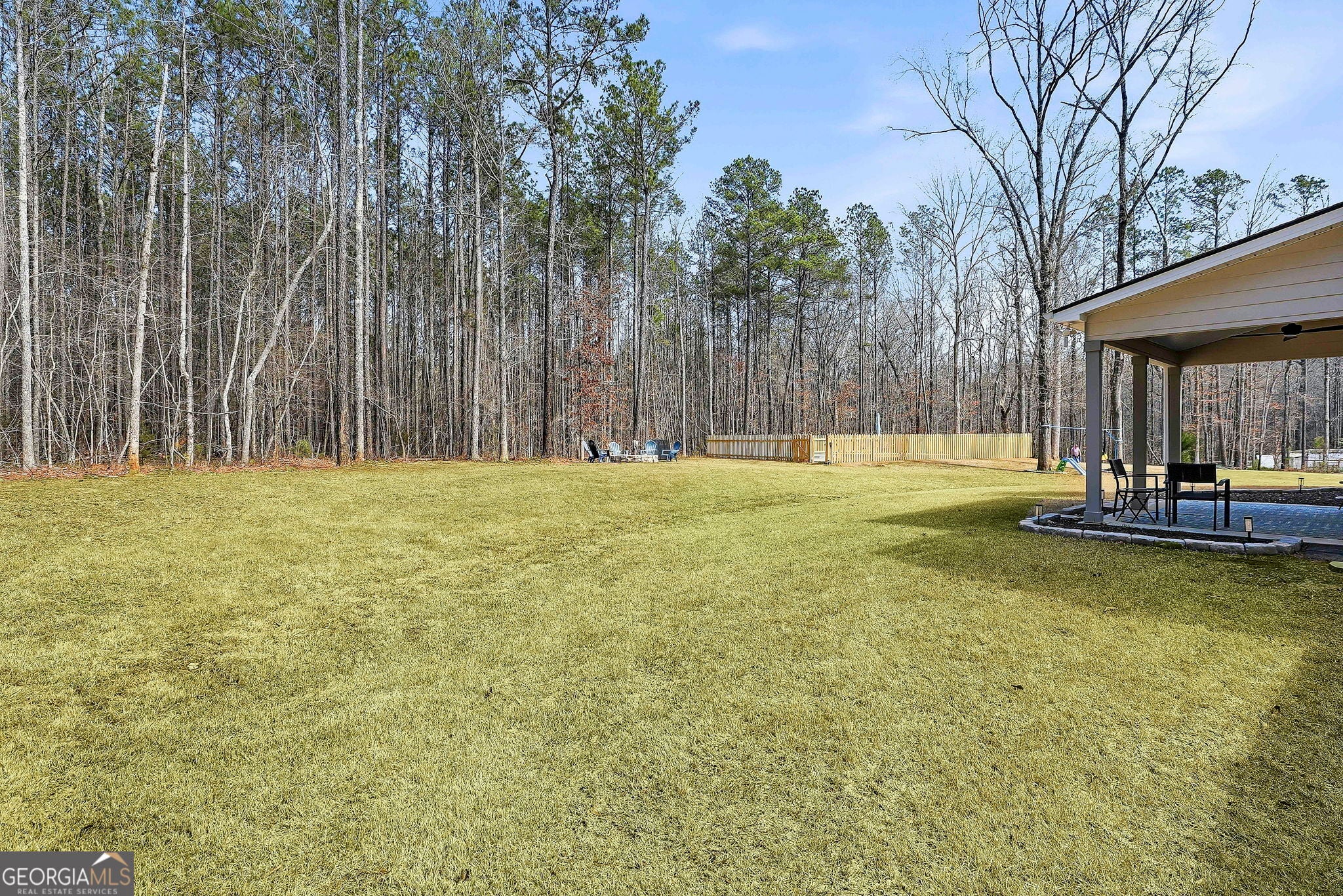 Moreland, Georgia, 30259, United States, 4 Bedrooms Bedrooms, ,3 BathroomsBathrooms,Residential,For Sale,2017822