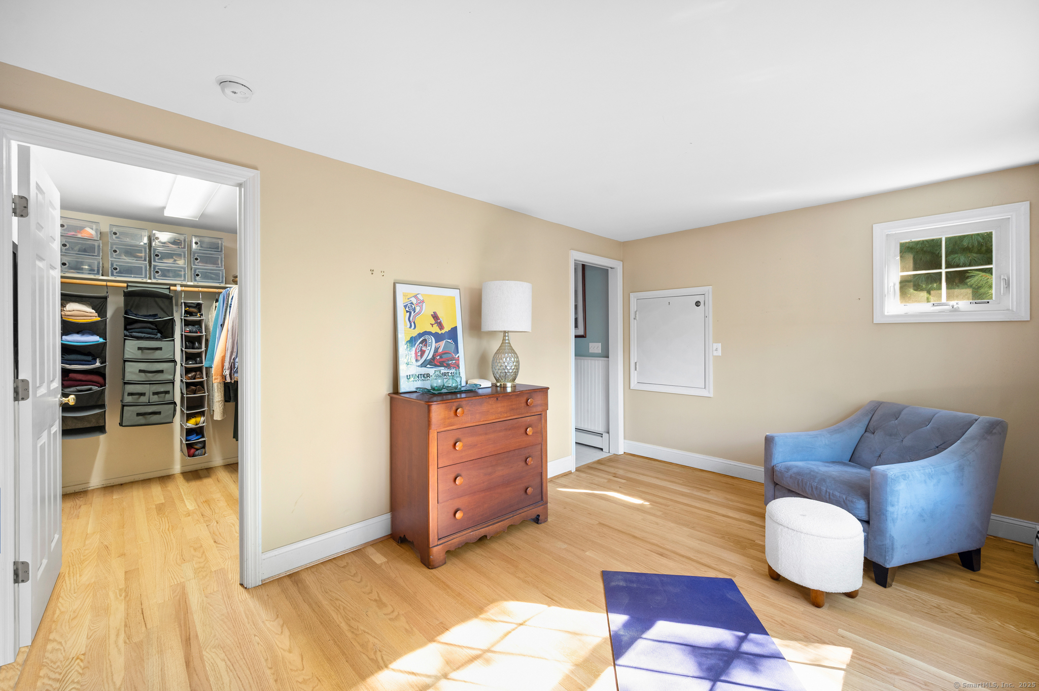 Manchester, Connecticut, 06040, United States, 4 Bedrooms Bedrooms, ,4 BathroomsBathrooms,Residential,For Sale,1988366