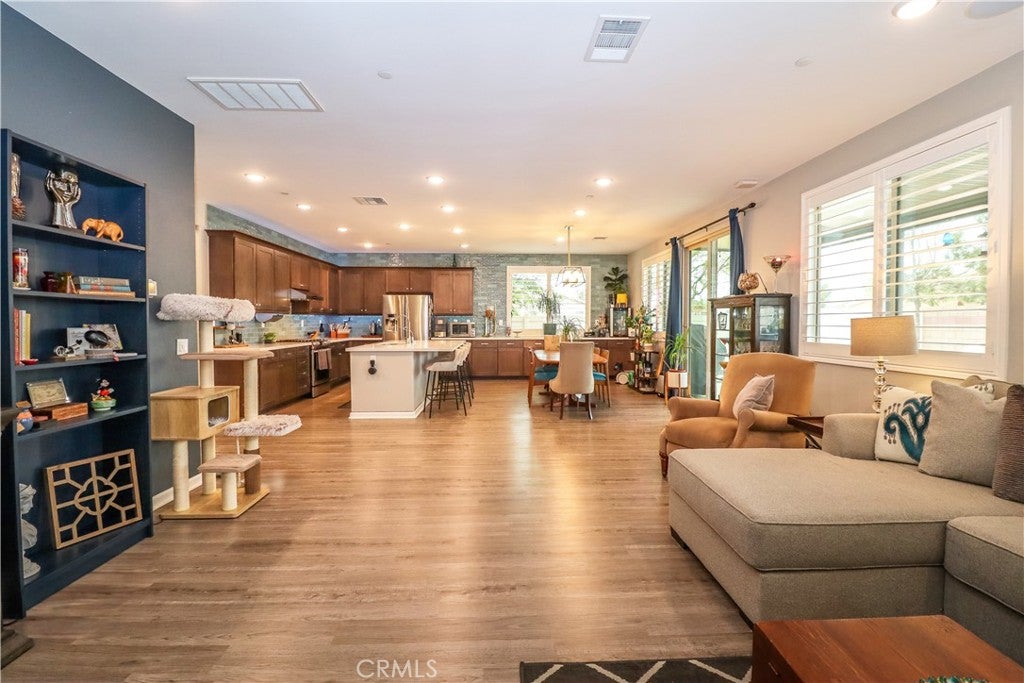 Beaumont, California, 92223, United States, 4 Bedrooms Bedrooms, ,3 BathroomsBathrooms,Residential,For Sale,1758983