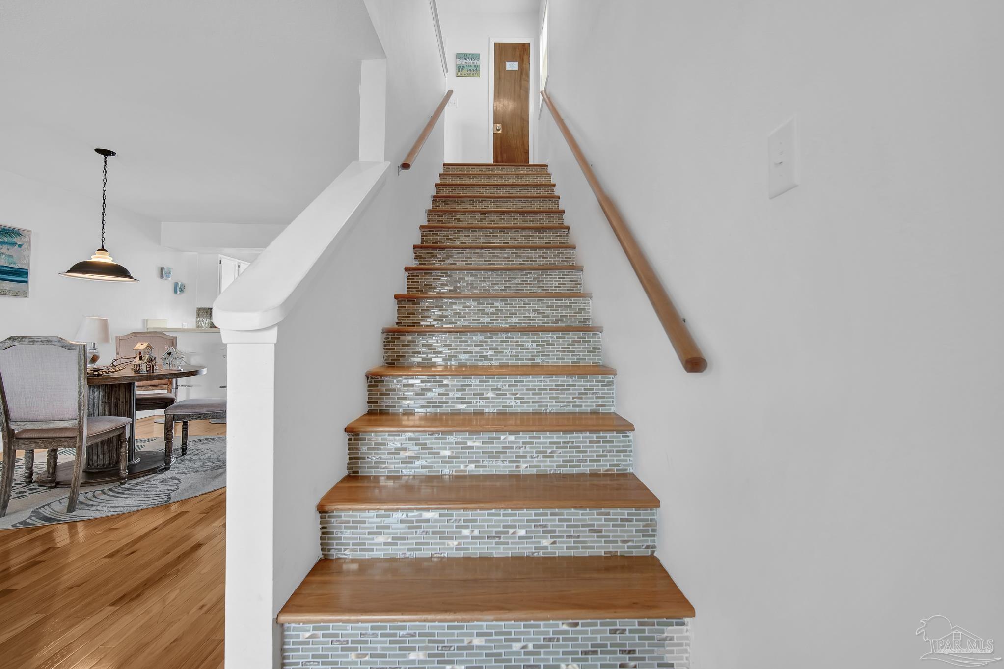 Navarre Beach, Florida, 32566, United States, 2 Bedrooms Bedrooms, ,3 BathroomsBathrooms,Residential,For Sale,1968744