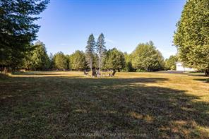 Ottawa, Ontario, K0A 1L0, CA, 4 Bedrooms Bedrooms, ,3 BathroomsBathrooms,Residential,For Sale,1942246