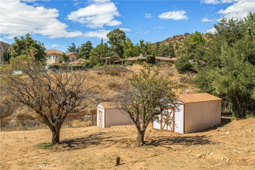 Cherry Valley, California, 92223, United States, 6 Bedrooms Bedrooms, ,3 BathroomsBathrooms,Residential,For Sale,1973904