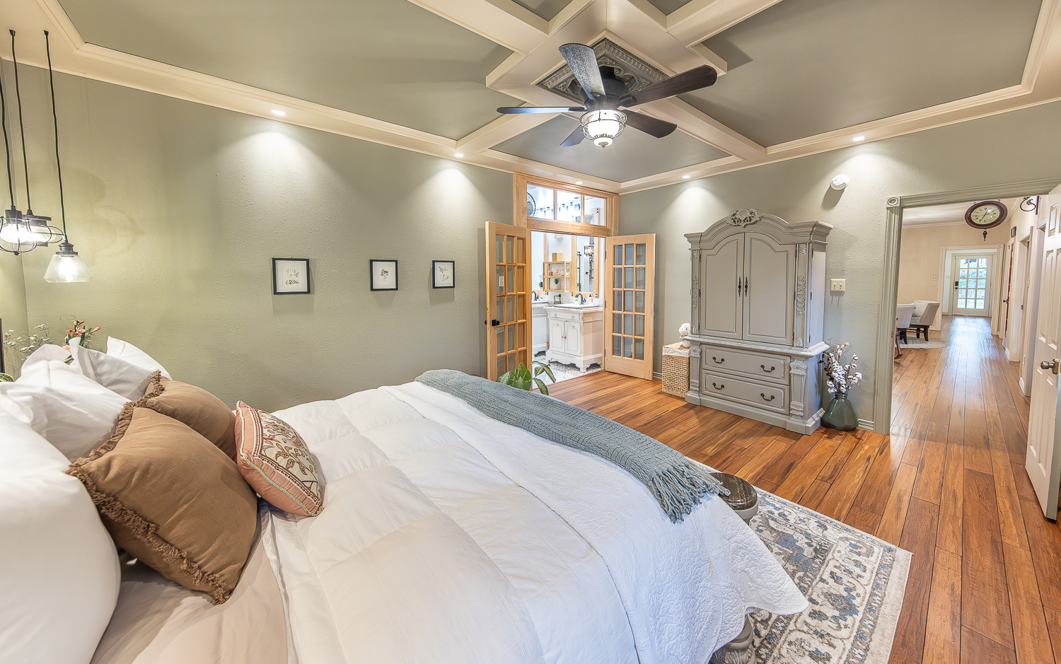 Lubbock, Texas, 79424, United States, 3 Bedrooms Bedrooms, ,3 BathroomsBathrooms,Residential,For Sale,1969049