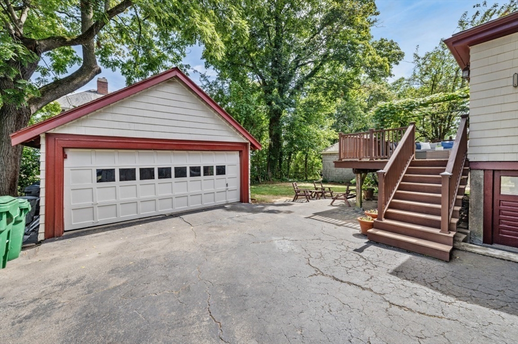 Medford, Massachusetts, 02155, United States, 4 Bedrooms Bedrooms, ,4 BathroomsBathrooms,Residential,For Sale,1939747