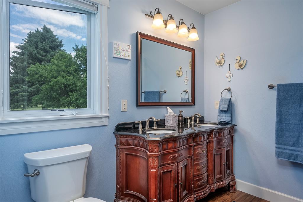 Polson, Montana, 59860, United States, 3 Bedrooms Bedrooms, ,1 BathroomBathrooms,Residential,For Sale,1976737