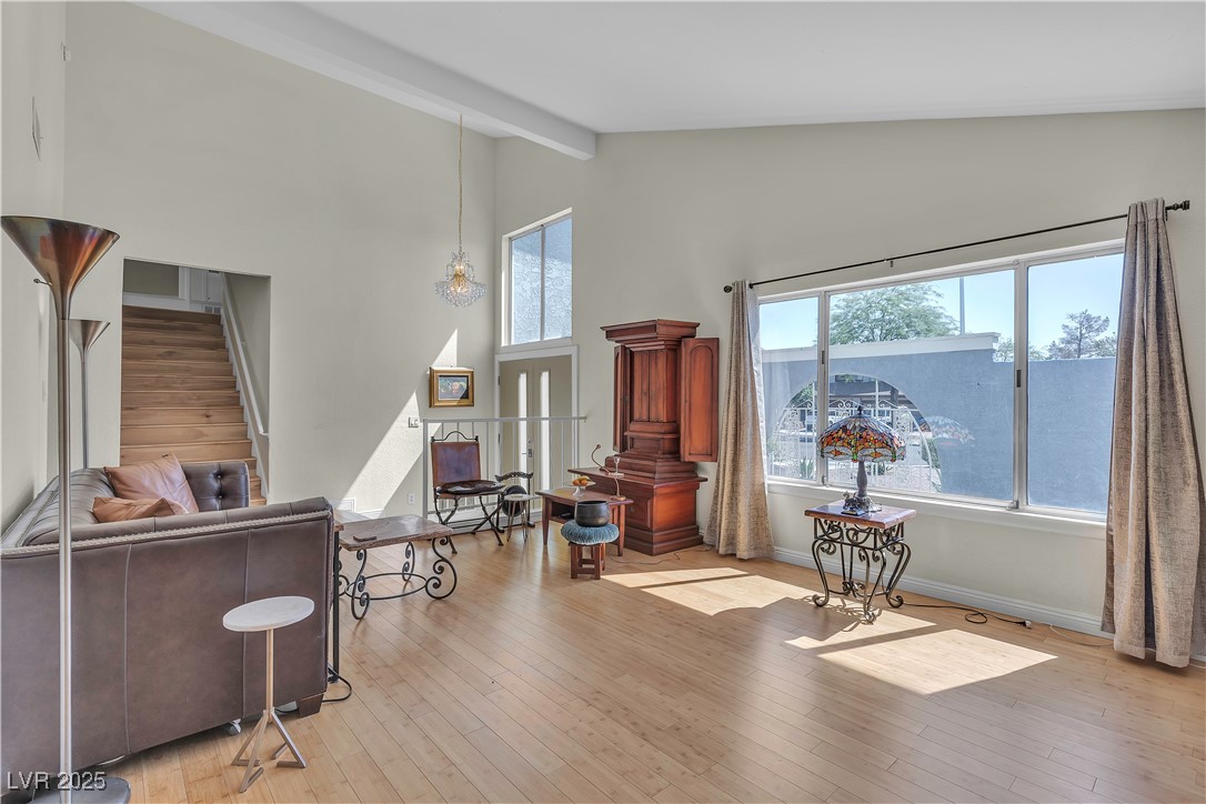 Las Vegas, Nevada, 89146, United States, 4 Bedrooms Bedrooms, ,2 BathroomsBathrooms,Residential,For Sale,1901179