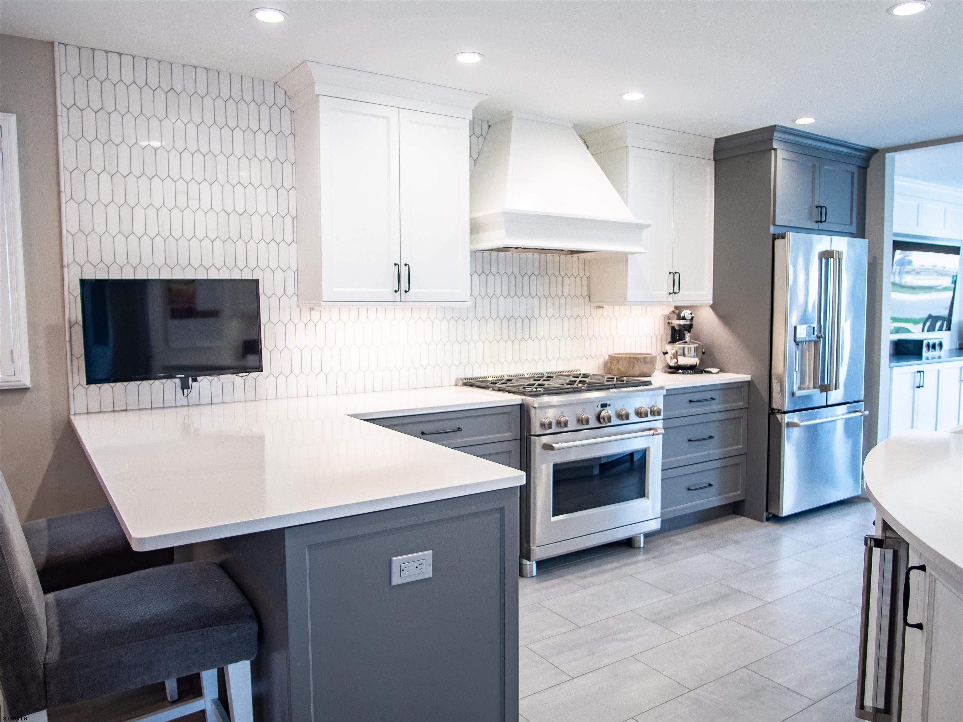 Longport, New Jersey, 08403, United States, 3 Bedrooms Bedrooms, ,3 BathroomsBathrooms,Residential,For Sale,1826457
