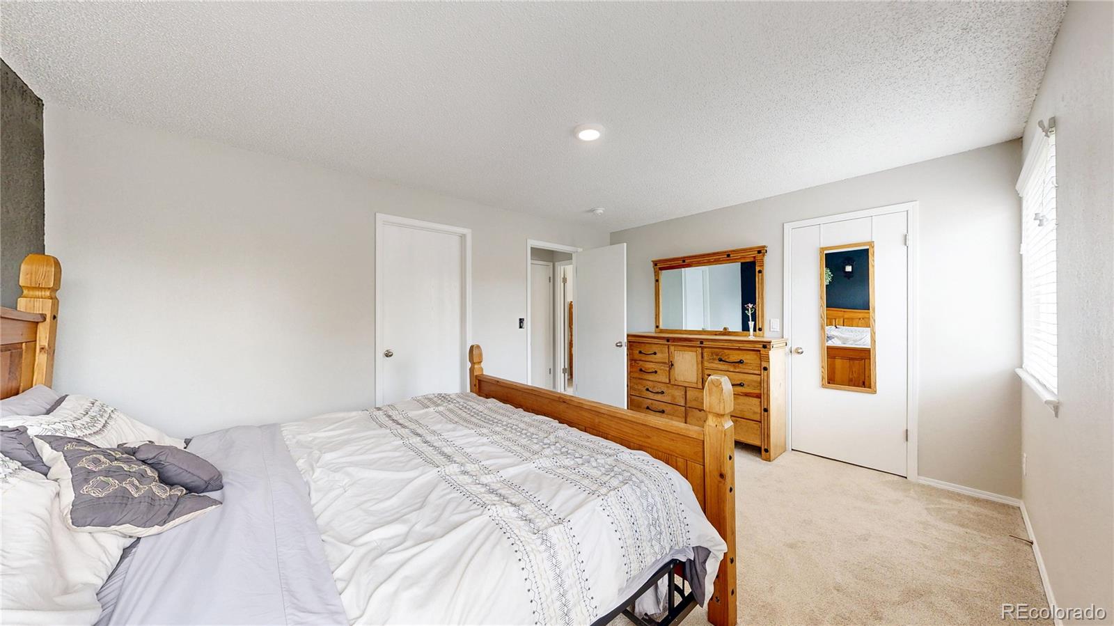 Aurora, Colorado, 80013, United States, 3 Bedrooms Bedrooms, ,1 BathroomBathrooms,Residential,For Sale,1925001