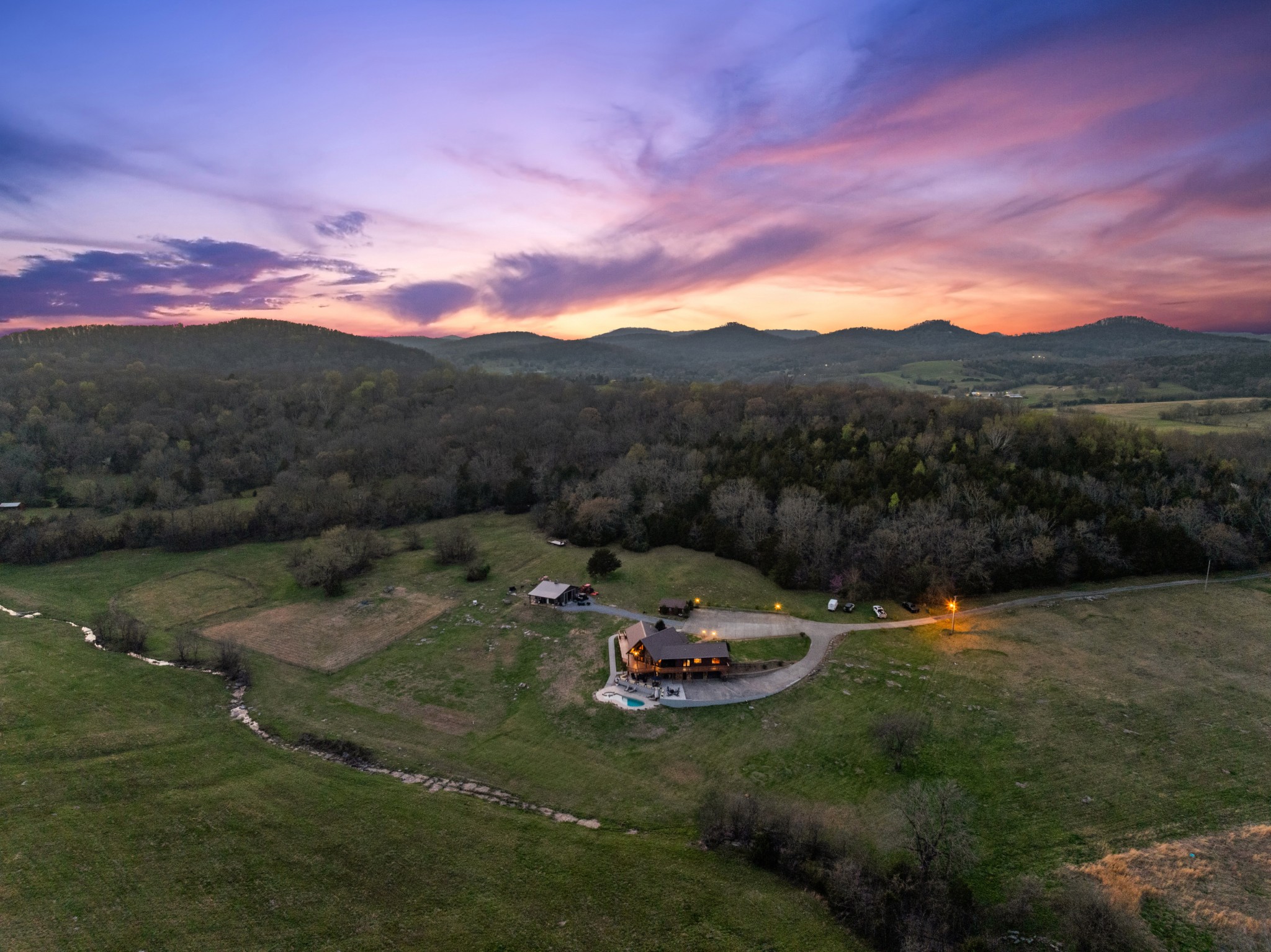  2063 Kennedy Creek Rd, Auburntown, TN, 37016 - 物件實景