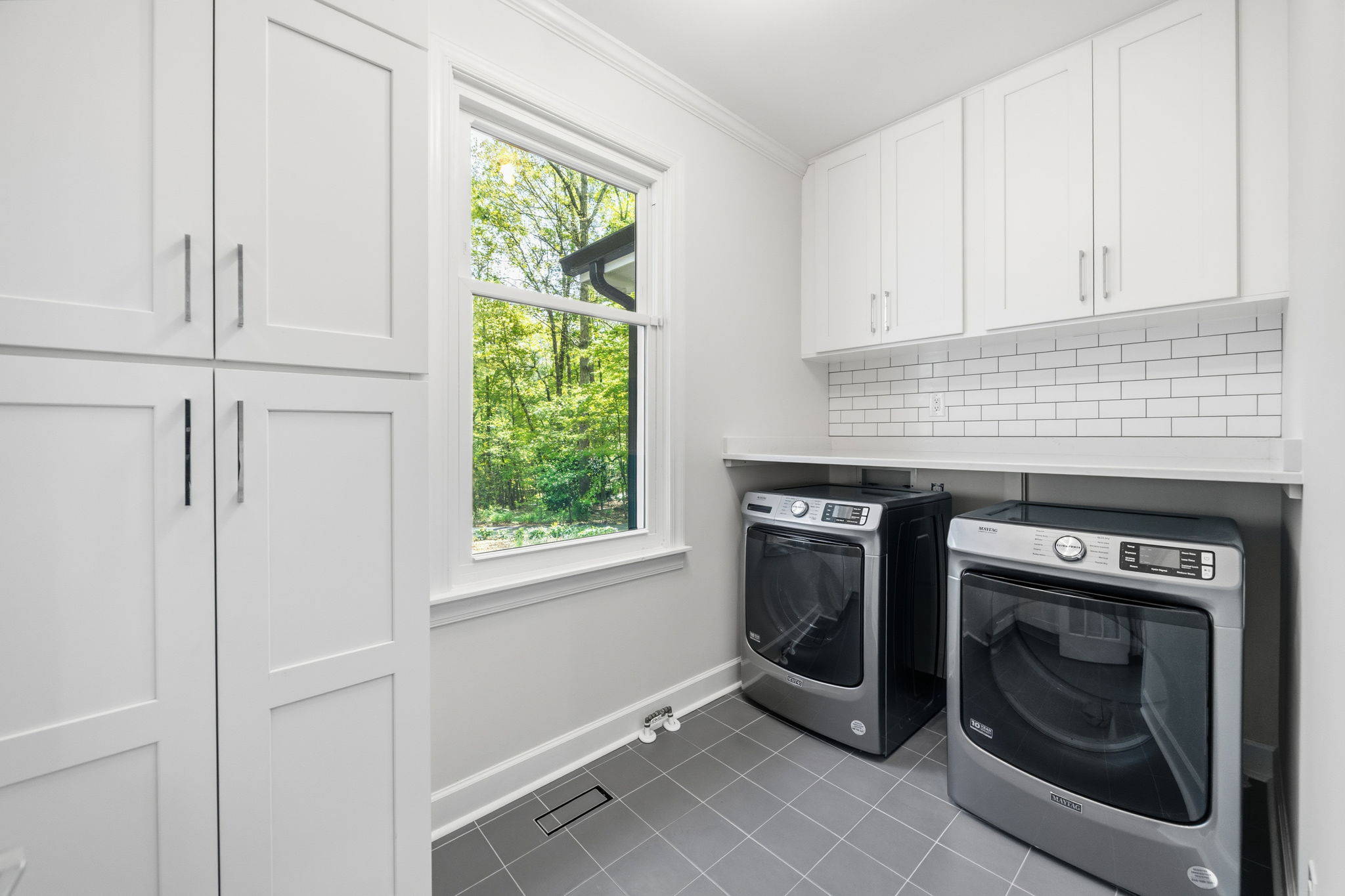  8 Sedgewood Road, Chapel Hill, NC 27514 - 物件實景