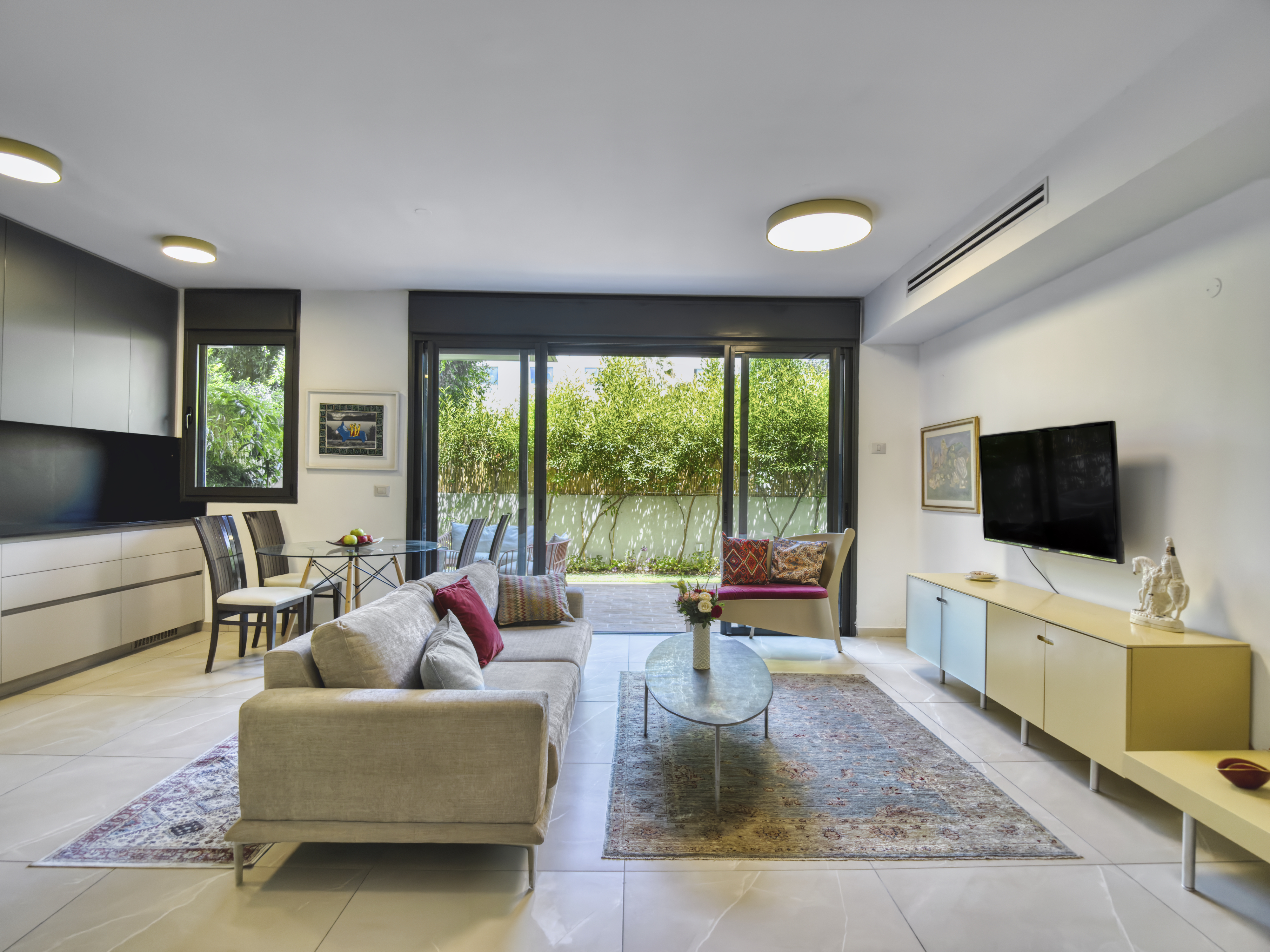  Garden Living at Its Finest  An Exceptional Residence in Ramat Hahayal - 物件實景