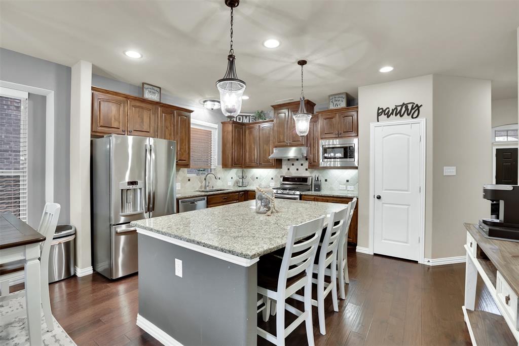 Argyle, Texas, 76226, United States, 4 Bedrooms Bedrooms, ,3 BathroomsBathrooms,Residential,For Sale,1931031