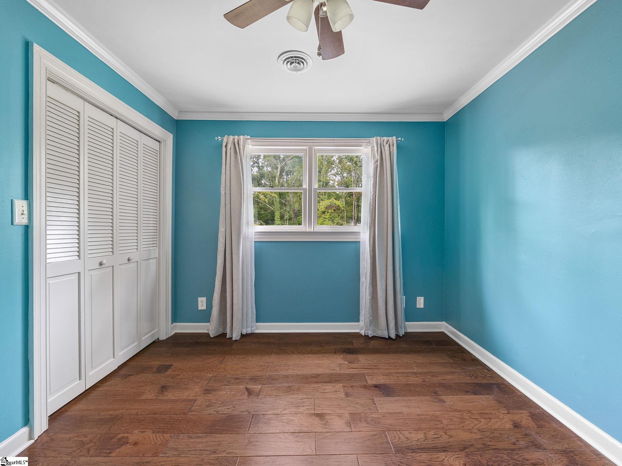 Spartanburg, South Carolina, 29301, United States, 4 Bedrooms Bedrooms, ,3 BathroomsBathrooms,Residential,For Sale,1950138