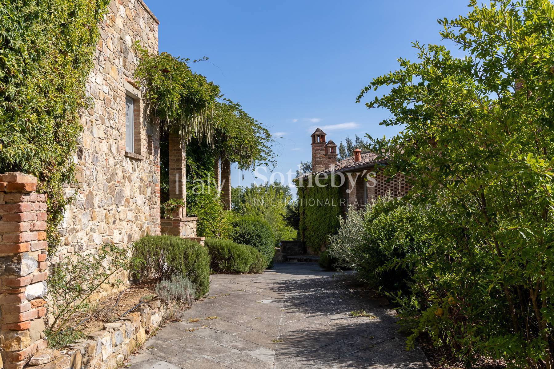  Leopoldina Villa and Hamlet with 9 Residential Units in Tuscany - 物件實景