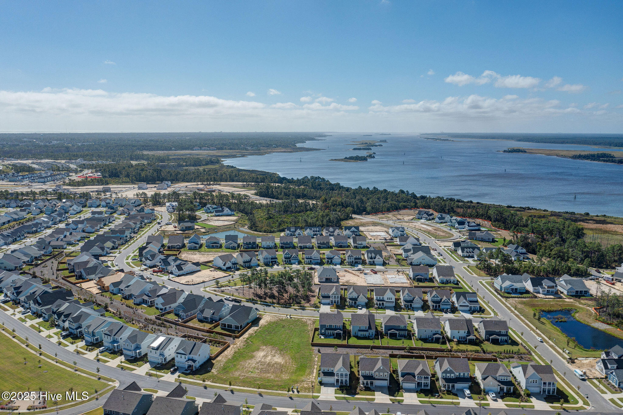Wilmington, North Carolina, 28412, United States, 4 Bedrooms Bedrooms, ,3 BathroomsBathrooms,Residential,For Sale,1956827