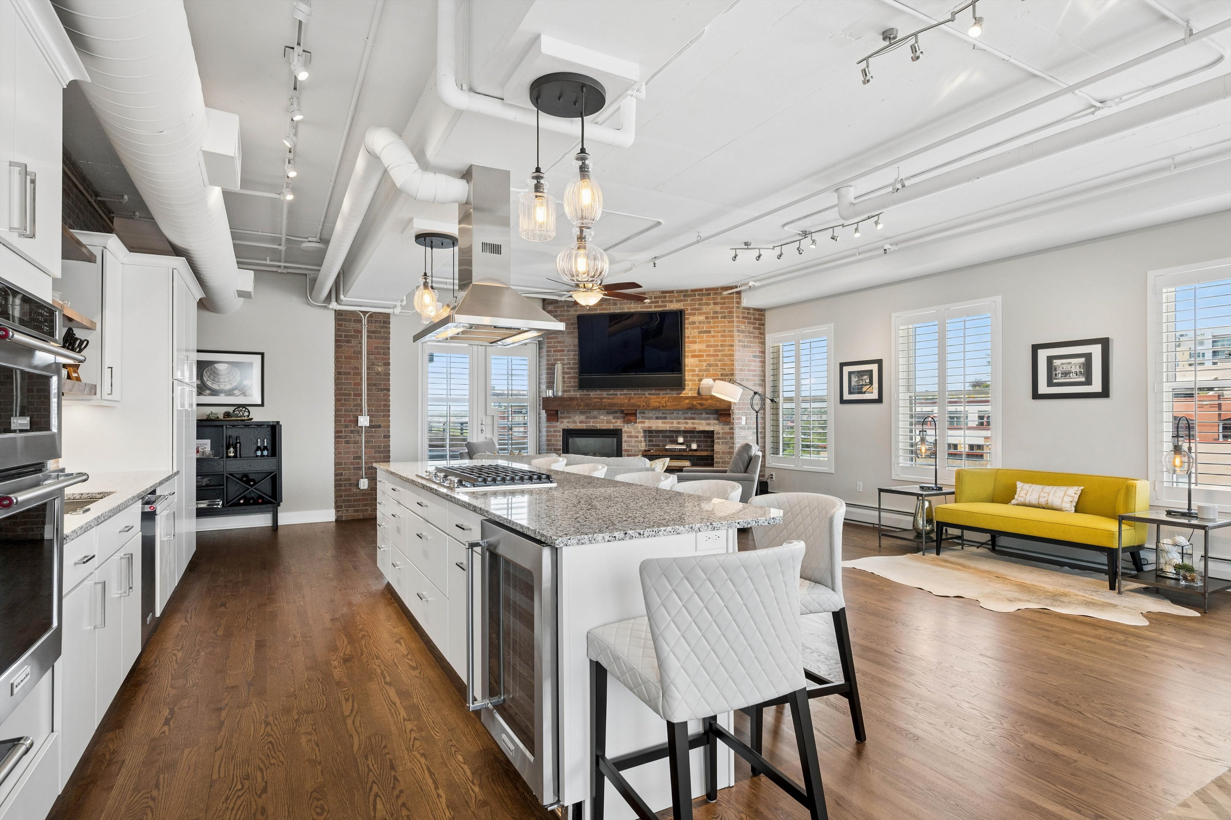  Experience Elevated LoDo Living At The Iconic Palace Lofts - 物件實景