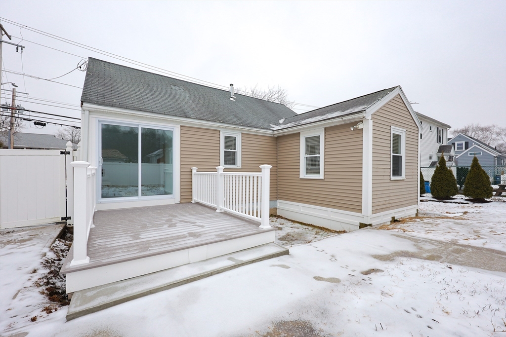 Melrose, Massachusetts, 02176, United States, 2 Bedrooms Bedrooms, ,1 BathroomBathrooms,Residential,For Sale,2012344