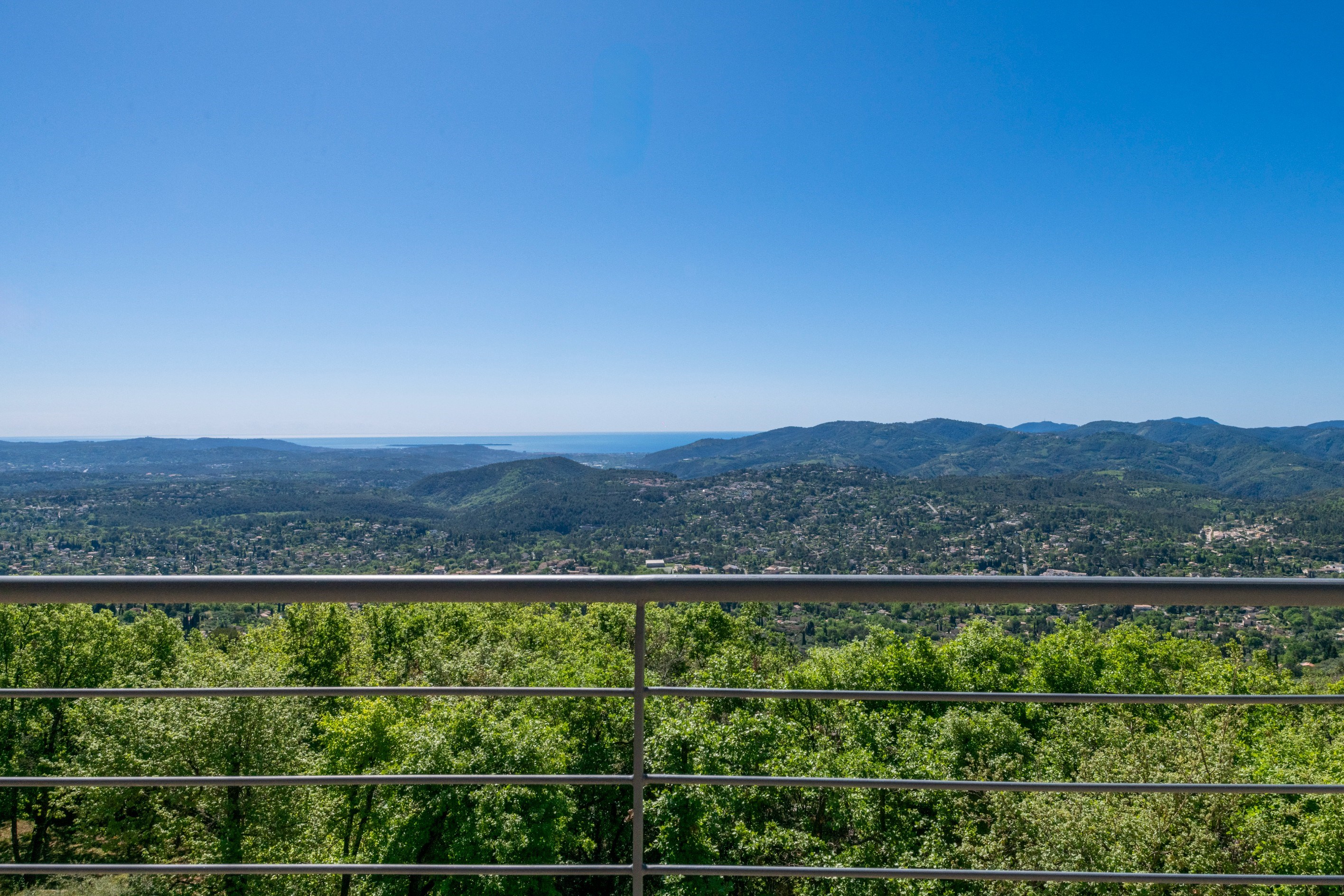  Spéracèdes contemporary villa with panoramic views over the French Riviera - 物件實景