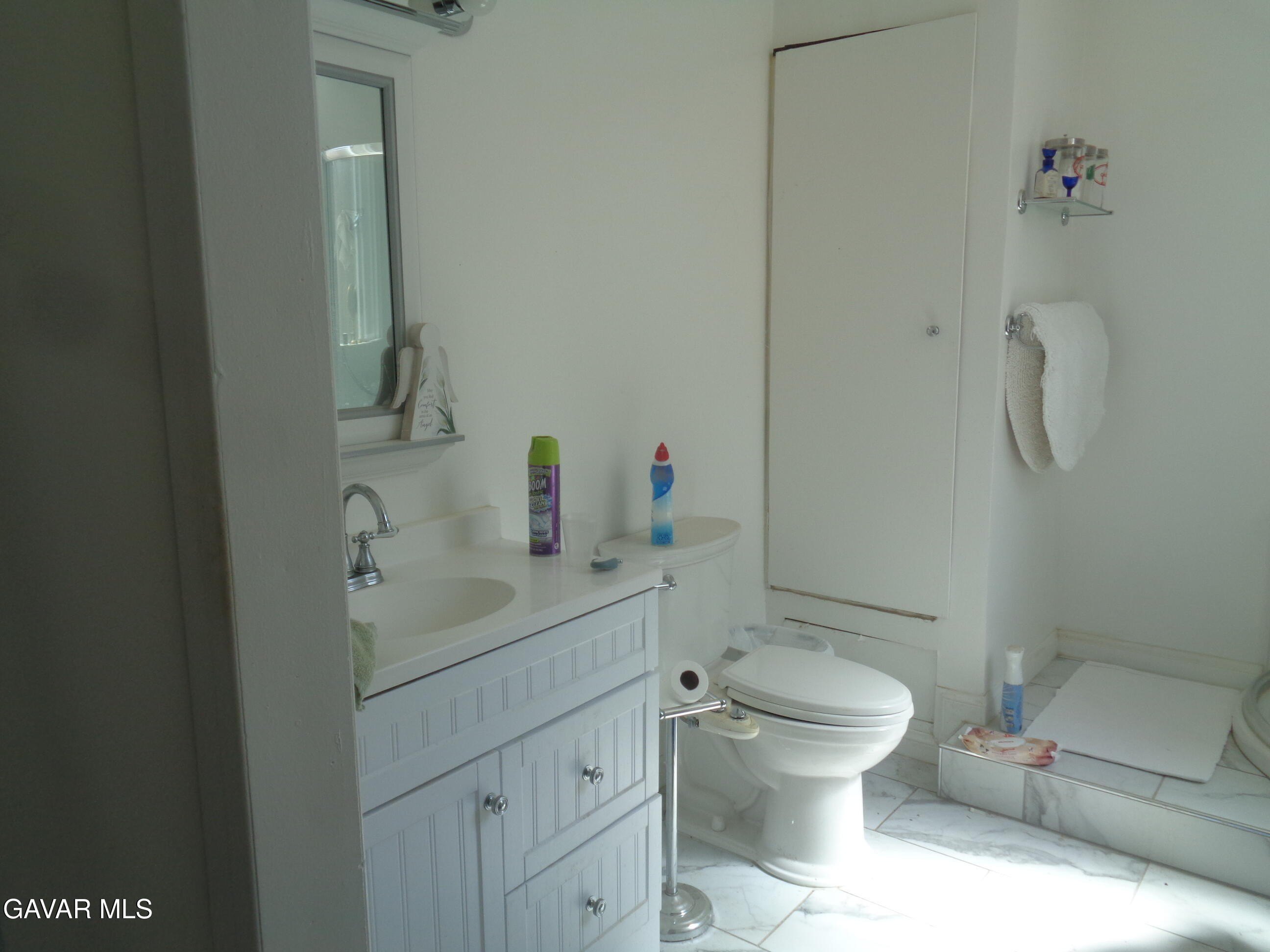 Littlerock, California, 93543, United States, 5 Bedrooms Bedrooms, ,1 BathroomBathrooms,Residential,For Sale,1975101