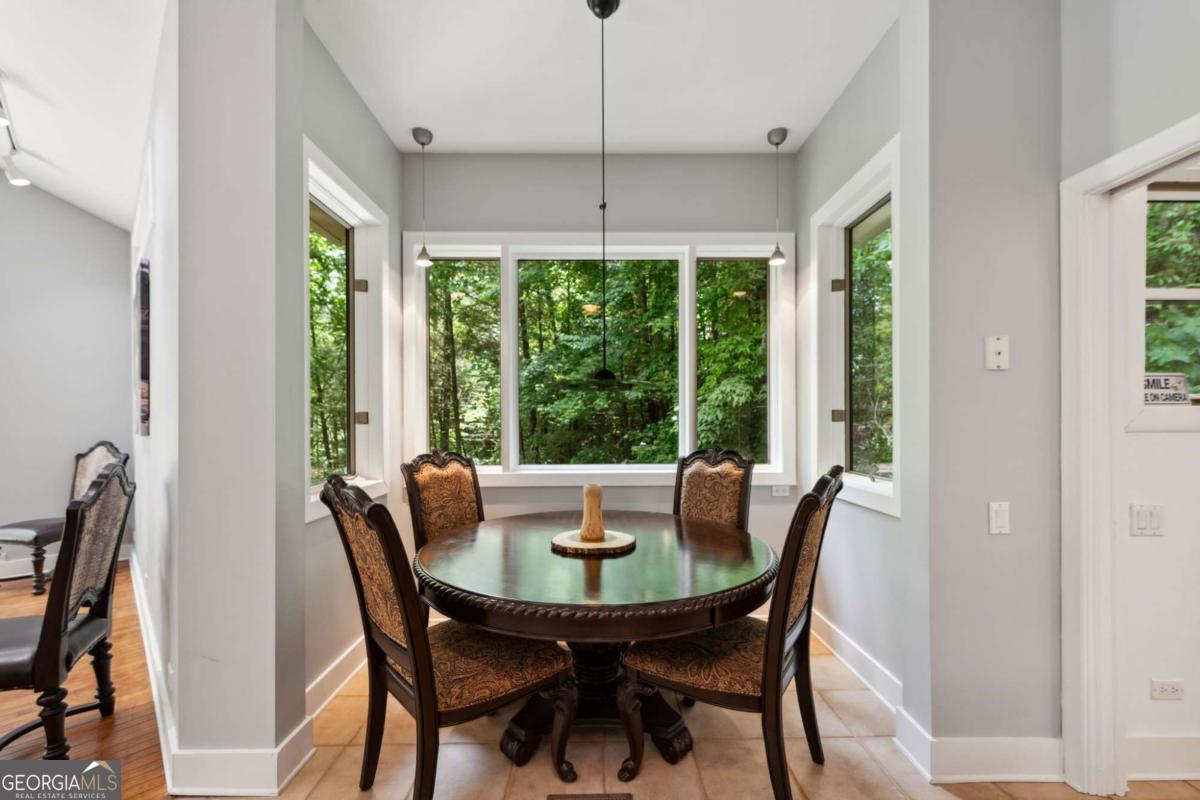 Ellijay, Georgia, 30540, United States, 5 Bedrooms Bedrooms, ,5 BathroomsBathrooms,Residential,For Sale,2016295