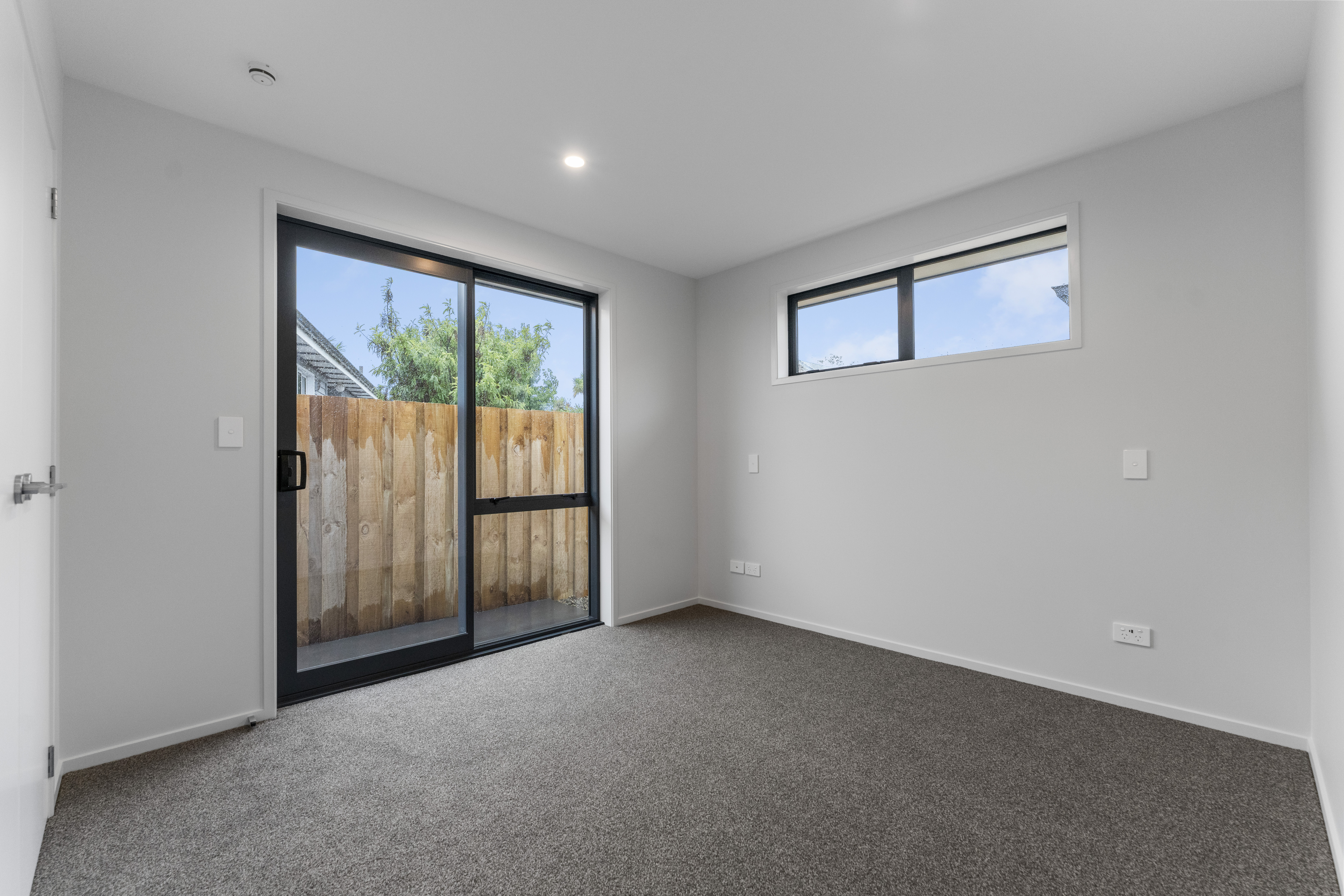  Brand New Development – Five Modern Two-Bedroom Homes - 物件實景