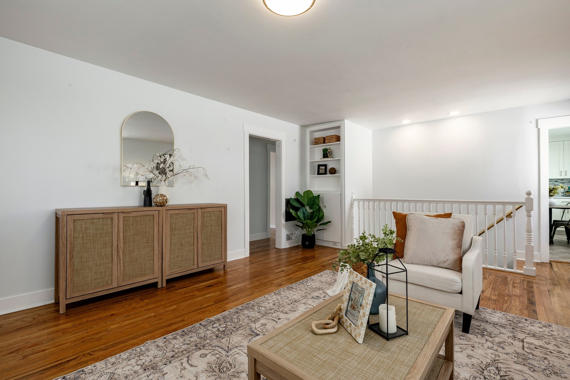  Updated Millcreek Home with Space to Make It Your Own - 物件實景